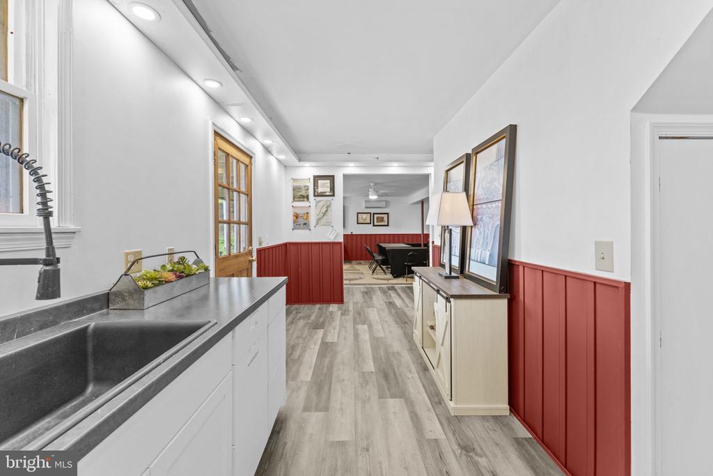 72 CHRISTMAS TREE LN, WASHINGTON, Virginia 22747, ,1 BathroomBathrooms,Residential,14,72 CHRISTMAS TREE LN,VARP2002710 MLS # VARP2002710
