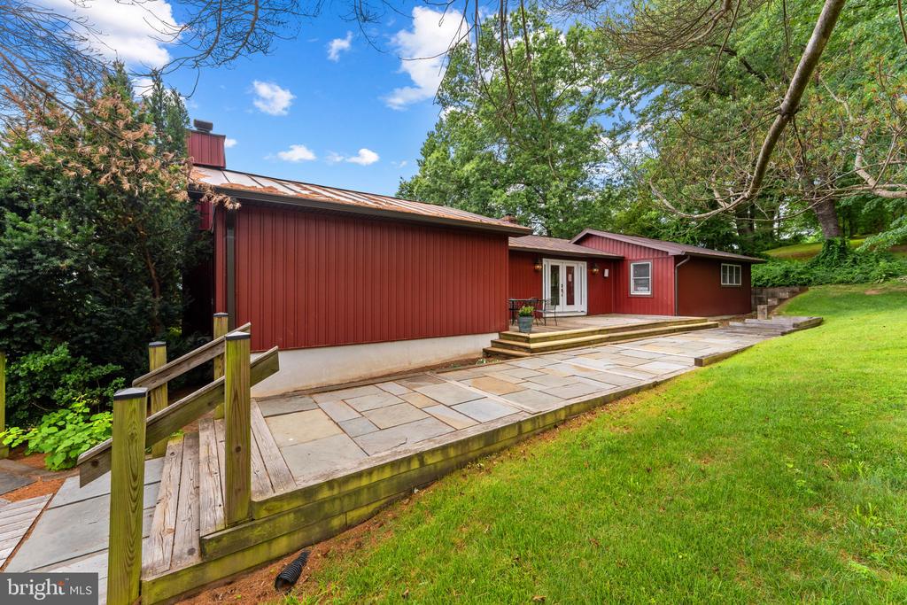 72 CHRISTMAS TREE LN, WASHINGTON, Virginia 22747, ,1 BathroomBathrooms,Residential,14,72 CHRISTMAS TREE LN,VARP2002710 MLS # VARP2002710