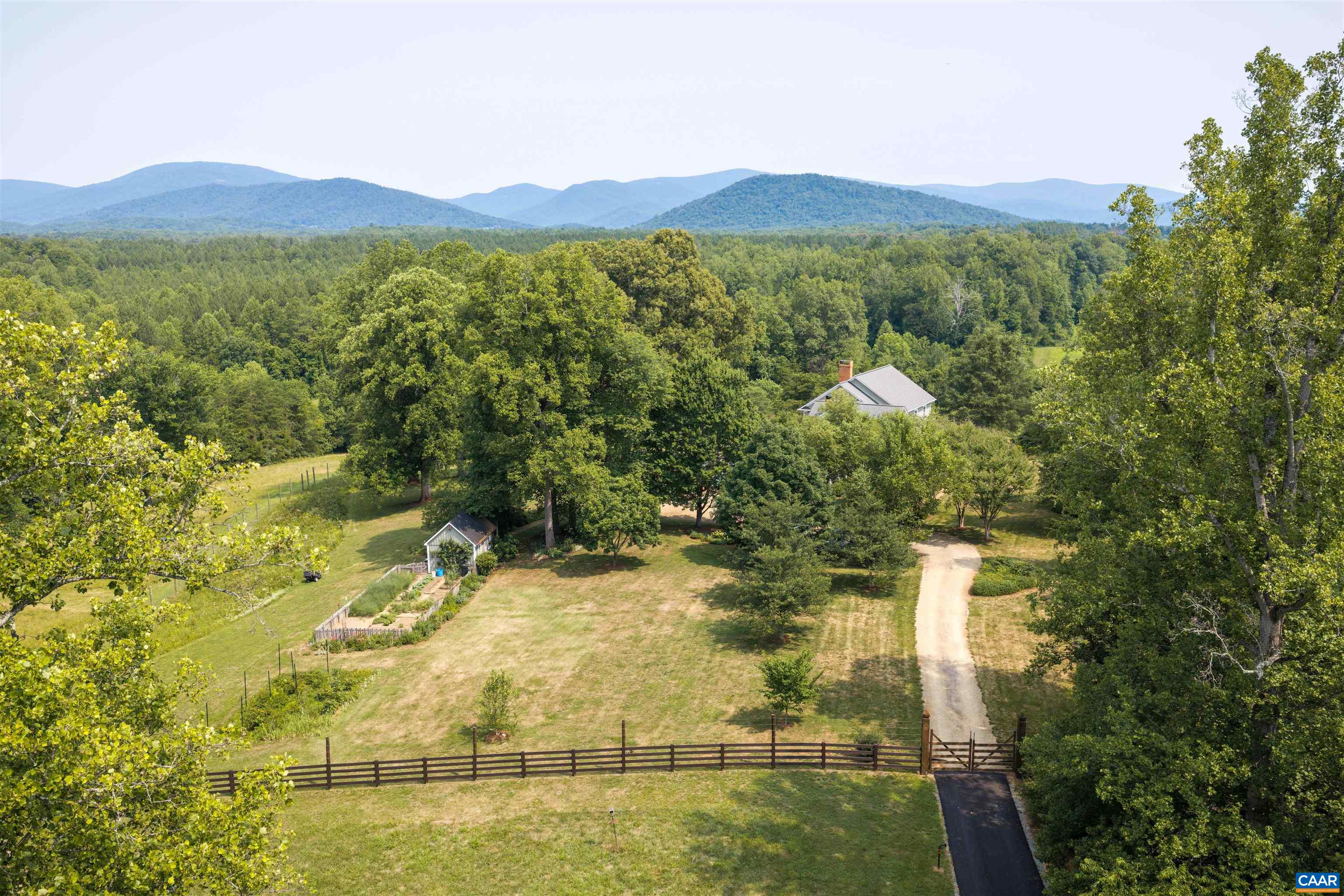6205 INDIAN RIDGE DR, EARLYSVILLE, Virginia 22936, 5 Bedrooms Bedrooms, ,4 BathroomsBathrooms,Residential,14,6205 INDIAN RIDGE DR,679821 MLS # 679821 6205 INDIAN RIDGE DR, EARLYSVILLE, Virginia 22936, 5 Bedrooms Bedrooms, ,4 BathroomsBathrooms,Residential,14,6205 INDIAN RIDGE DR,679821 MLS # 679821
