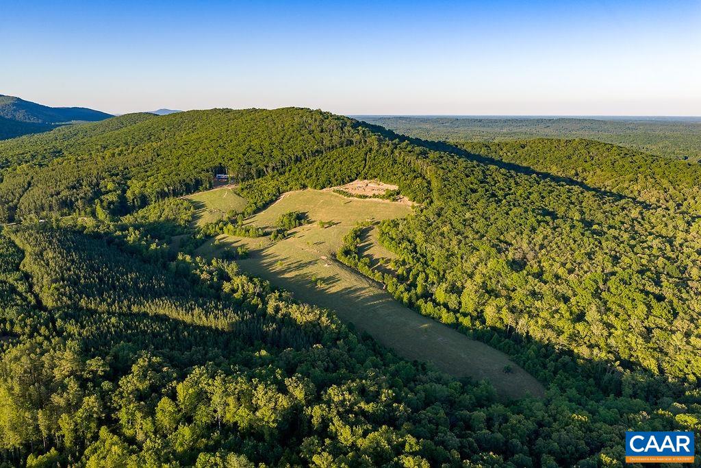 695 LAUREL RD, FABER, Virginia 22938, ,Farm,14,695 LAUREL RD,679017 MLS # 679017