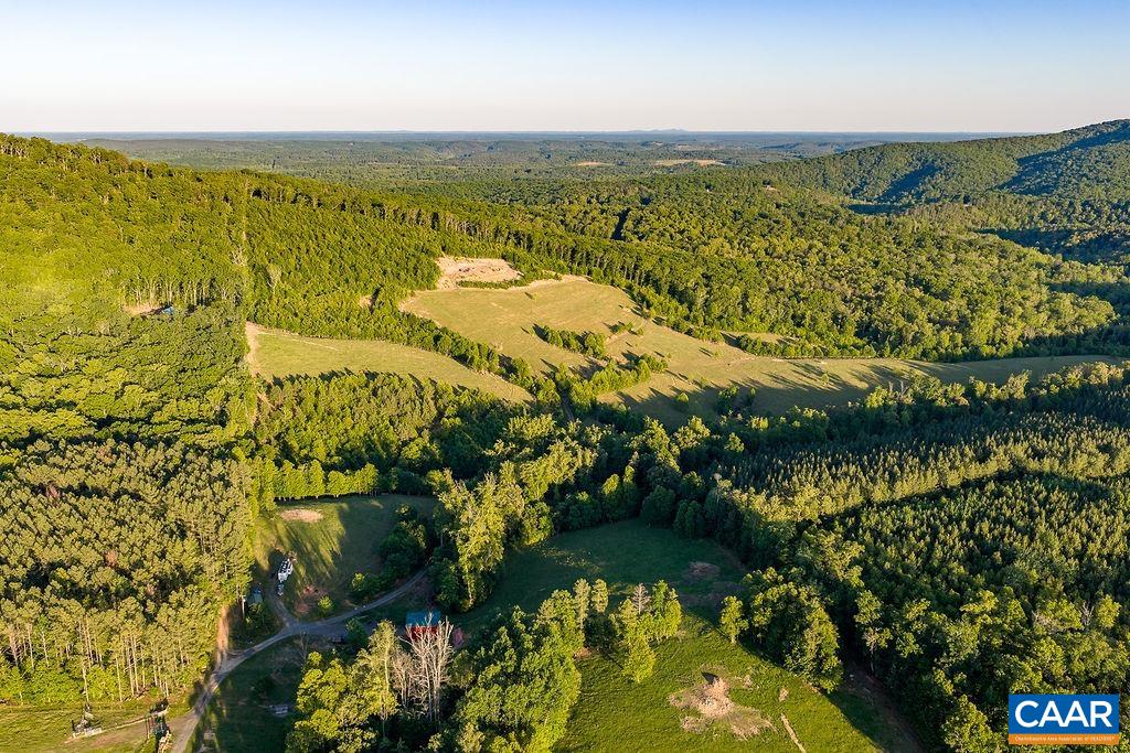 695 LAUREL RD, FABER, Virginia 22938, ,Farm,14,695 LAUREL RD,679017 MLS # 679017