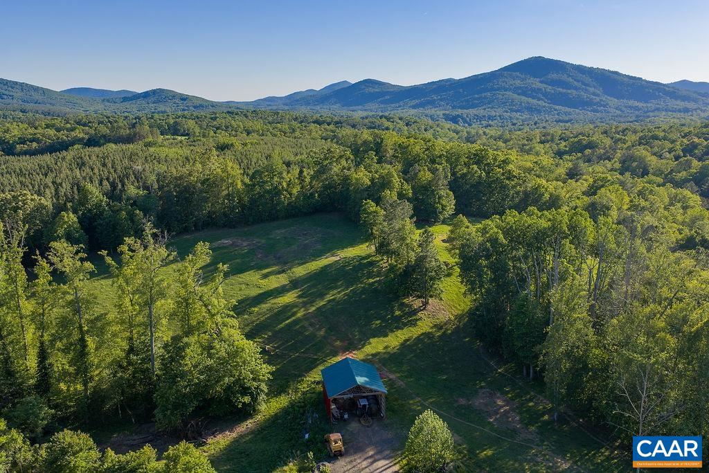 695 LAUREL RD, FABER, Virginia 22938, ,Farm,14,695 LAUREL RD,679017 MLS # 679017