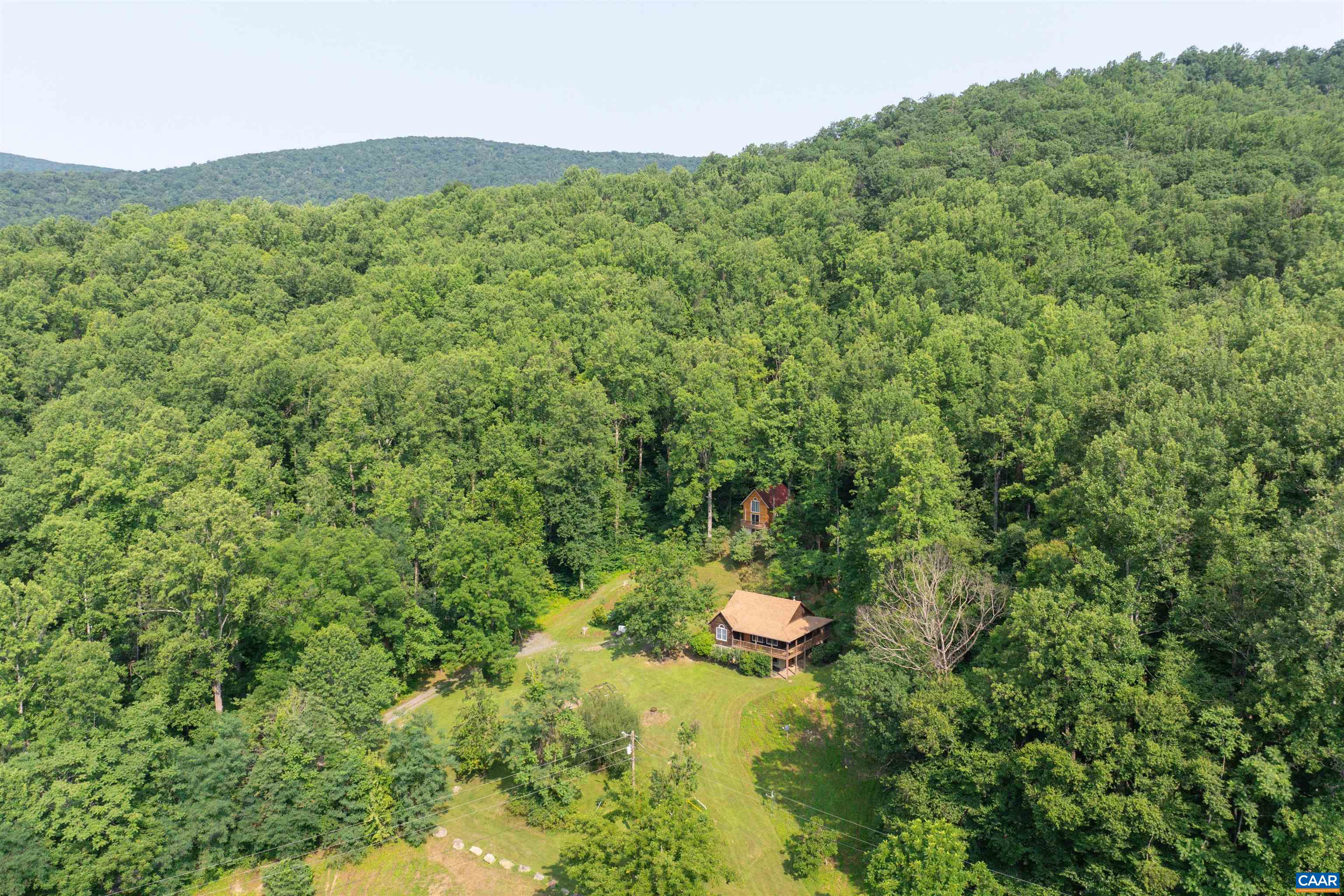 4893 WEAKLEY HOLLOW RD, SYRIA, Virginia 22743, 2 Bedrooms Bedrooms, ,2 BathroomsBathrooms,Residential,14,4893 WEAKLEY HOLLOW RD,679101 MLS # 679101