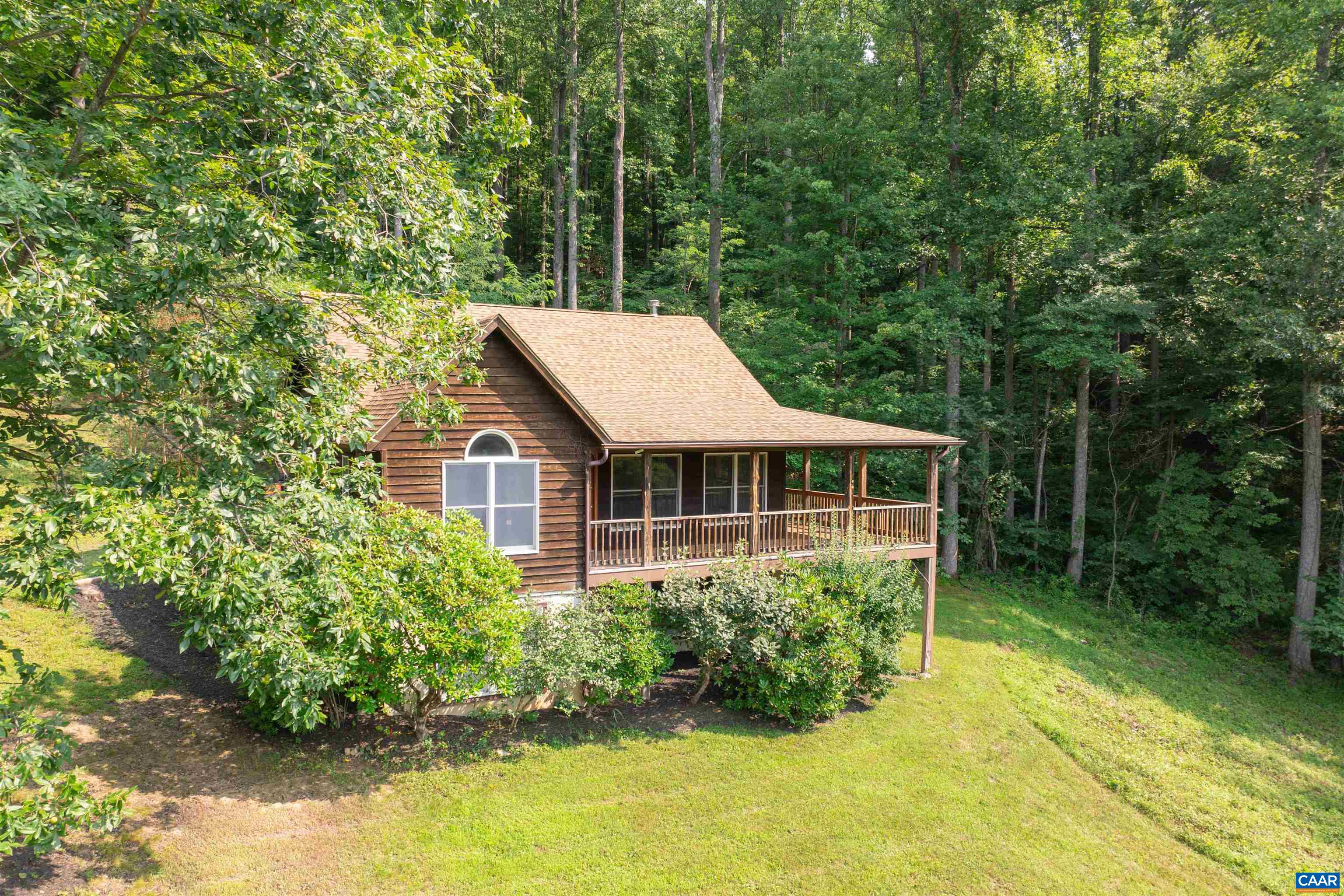 4893 WEAKLEY HOLLOW RD, SYRIA, Virginia 22743, 2 Bedrooms Bedrooms, ,2 BathroomsBathrooms,Residential,14,4893 WEAKLEY HOLLOW RD,679101 MLS # 679101