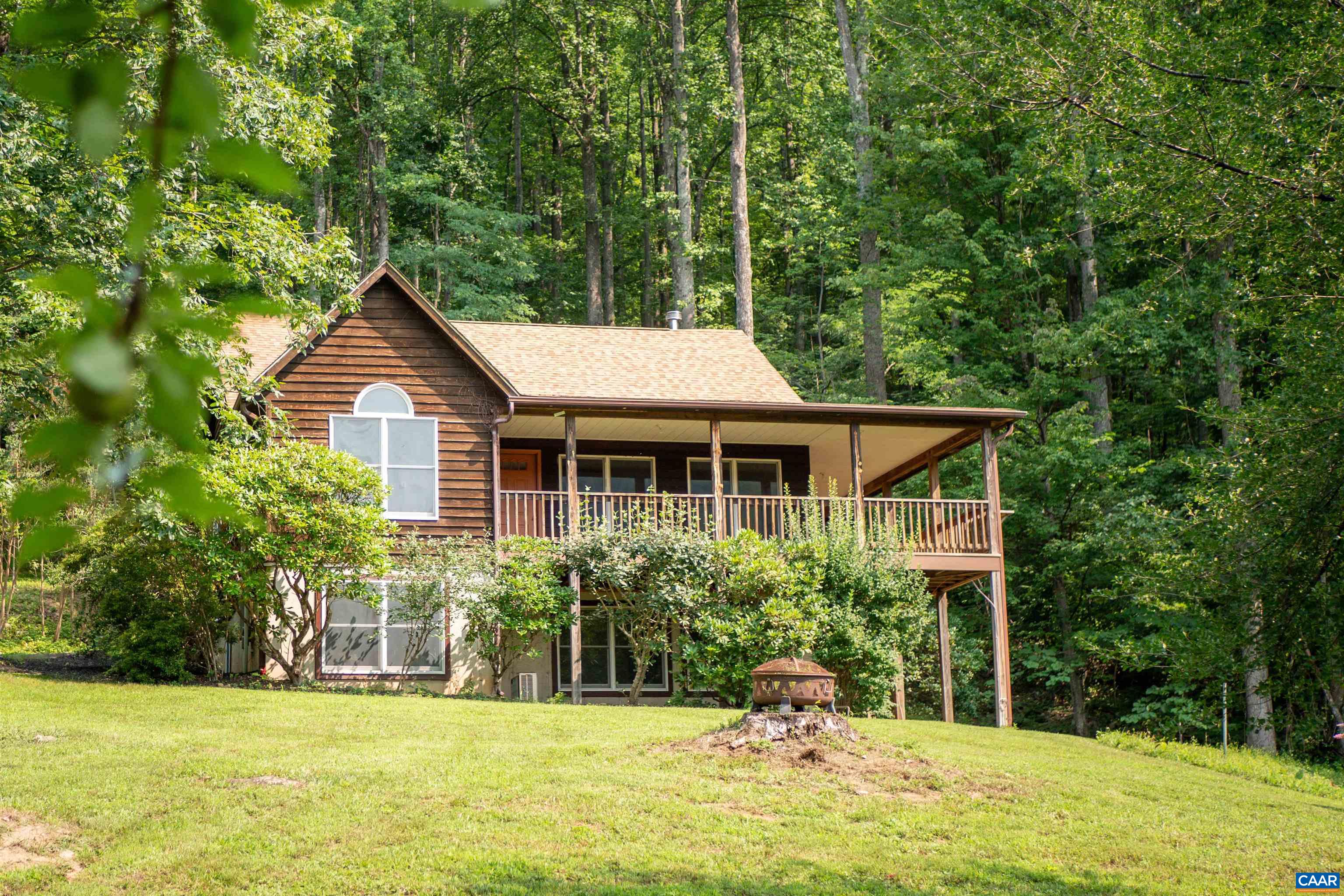 4893 WEAKLEY HOLLOW RD, SYRIA, Virginia 22743, 2 Bedrooms Bedrooms, ,2 BathroomsBathrooms,Residential,14,4893 WEAKLEY HOLLOW RD,679101 MLS # 679101