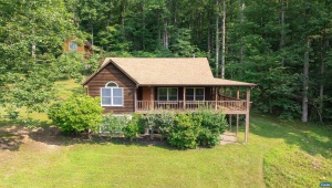 4893 WEAKLEY HOLLOW RD SYRIA Virginia 22743