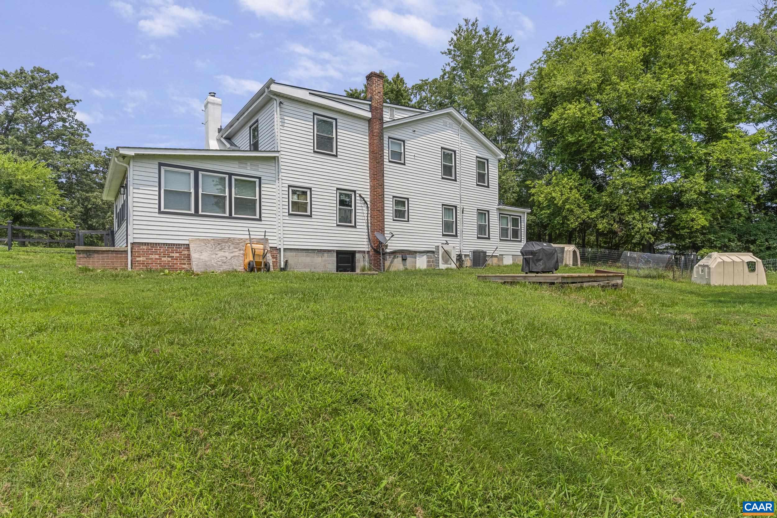 31 LYLES CHURCH LN, PALMYRA, Virginia 22963, 4 Bedrooms Bedrooms, ,3 BathroomsBathrooms,Residential,14,31 LYLES CHURCH LN,680171 MLS # 680171 31 LYLES CHURCH LN, PALMYRA, Virginia 22963, 4 Bedrooms Bedrooms, ,3 BathroomsBathrooms,Residential,14,31 LYLES CHURCH LN,680171 MLS # 680171
