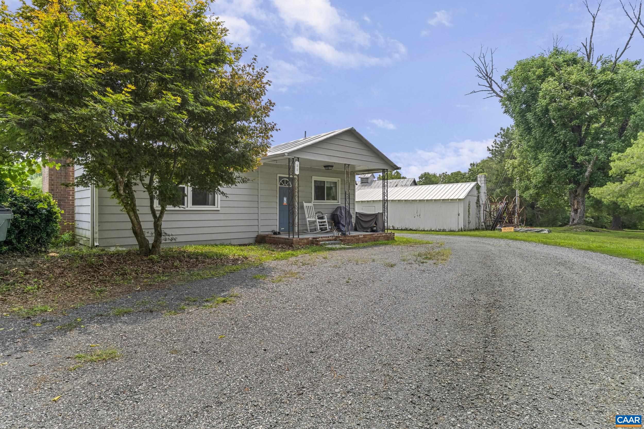 31 LYLES CHURCH LN, PALMYRA, Virginia 22963, 4 Bedrooms Bedrooms, ,3 BathroomsBathrooms,Residential,14,31 LYLES CHURCH LN,680171 MLS # 680171 31 LYLES CHURCH LN, PALMYRA, Virginia 22963, 4 Bedrooms Bedrooms, ,3 BathroomsBathrooms,Residential,14,31 LYLES CHURCH LN,680171 MLS # 680171