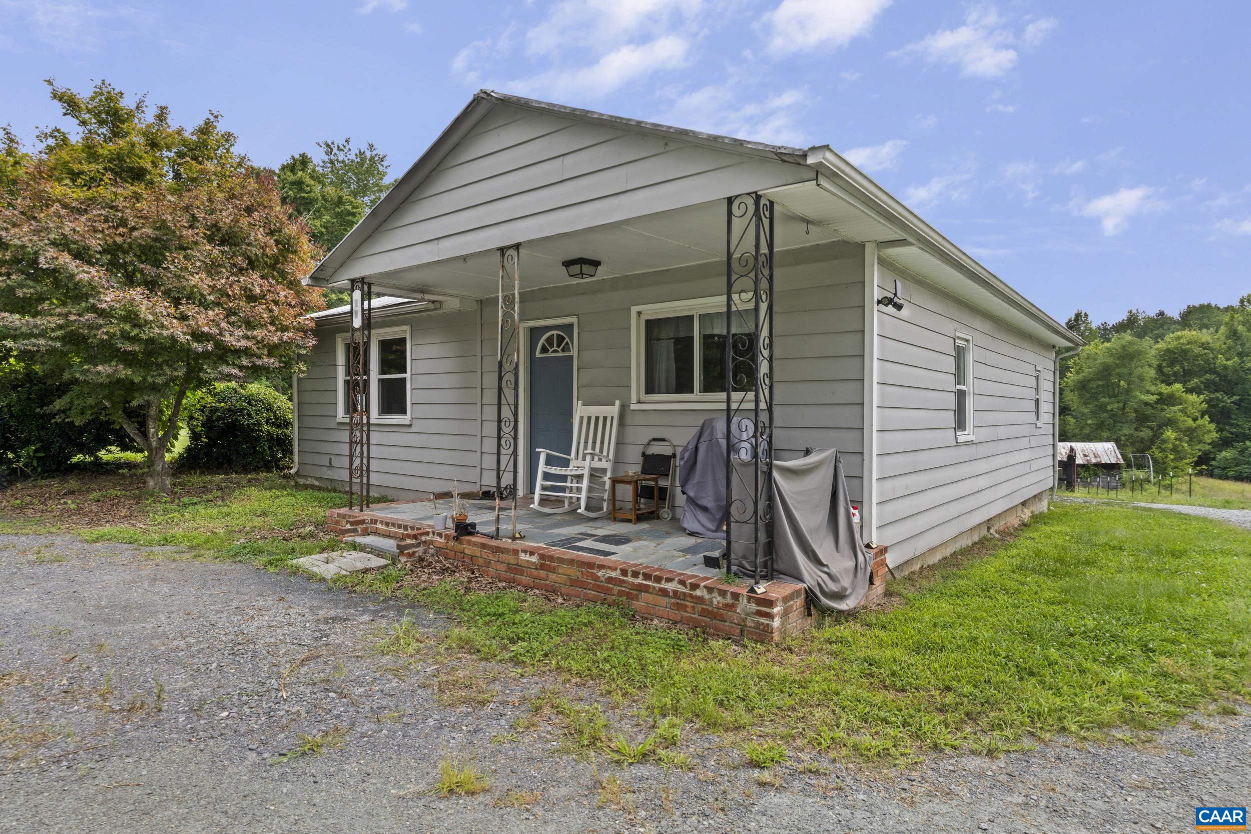 31 LYLES CHURCH LN, PALMYRA, Virginia 22963, 4 Bedrooms Bedrooms, ,3 BathroomsBathrooms,Residential,14,31 LYLES CHURCH LN,680171 MLS # 680171 31 LYLES CHURCH LN, PALMYRA, Virginia 22963, 4 Bedrooms Bedrooms, ,3 BathroomsBathrooms,Residential,14,31 LYLES CHURCH LN,680171 MLS # 680171