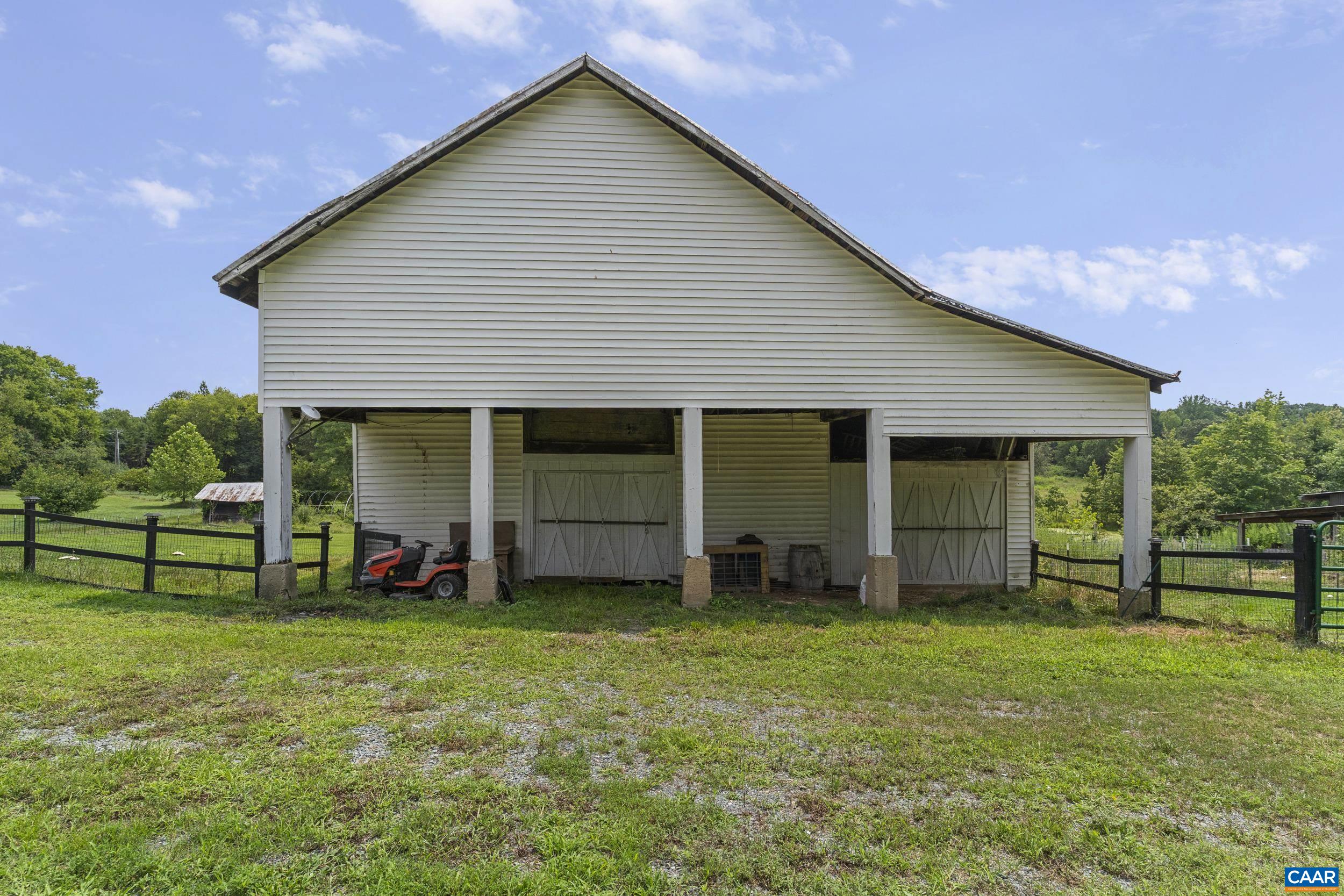 31 LYLES CHURCH LN, PALMYRA, Virginia 22963, 4 Bedrooms Bedrooms, ,3 BathroomsBathrooms,Residential,14,31 LYLES CHURCH LN,680171 MLS # 680171 31 LYLES CHURCH LN, PALMYRA, Virginia 22963, 4 Bedrooms Bedrooms, ,3 BathroomsBathrooms,Residential,14,31 LYLES CHURCH LN,680171 MLS # 680171