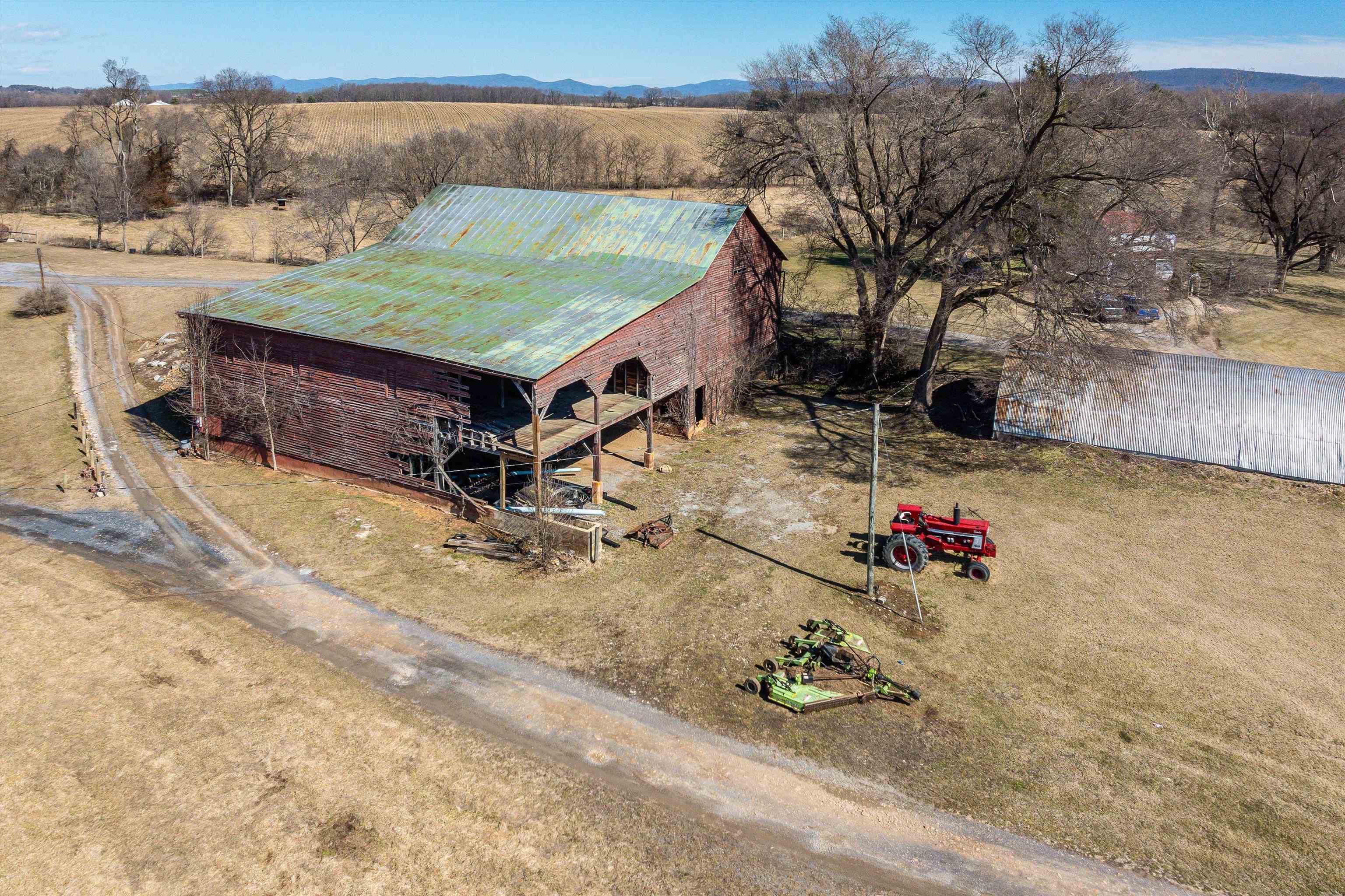 514 LIPSCOMB RD, STUARTS DRAFT, Virginia 24477, 10 Bedrooms Bedrooms, ,4 BathroomsBathrooms,Residential,14,514 LIPSCOMB RD,672921 MLS # 672921 514 LIPSCOMB RD, STUARTS DRAFT, Virginia 24477, 10 Bedrooms Bedrooms, ,4 BathroomsBathrooms,Residential,14,514 LIPSCOMB RD,672921 MLS # 672921