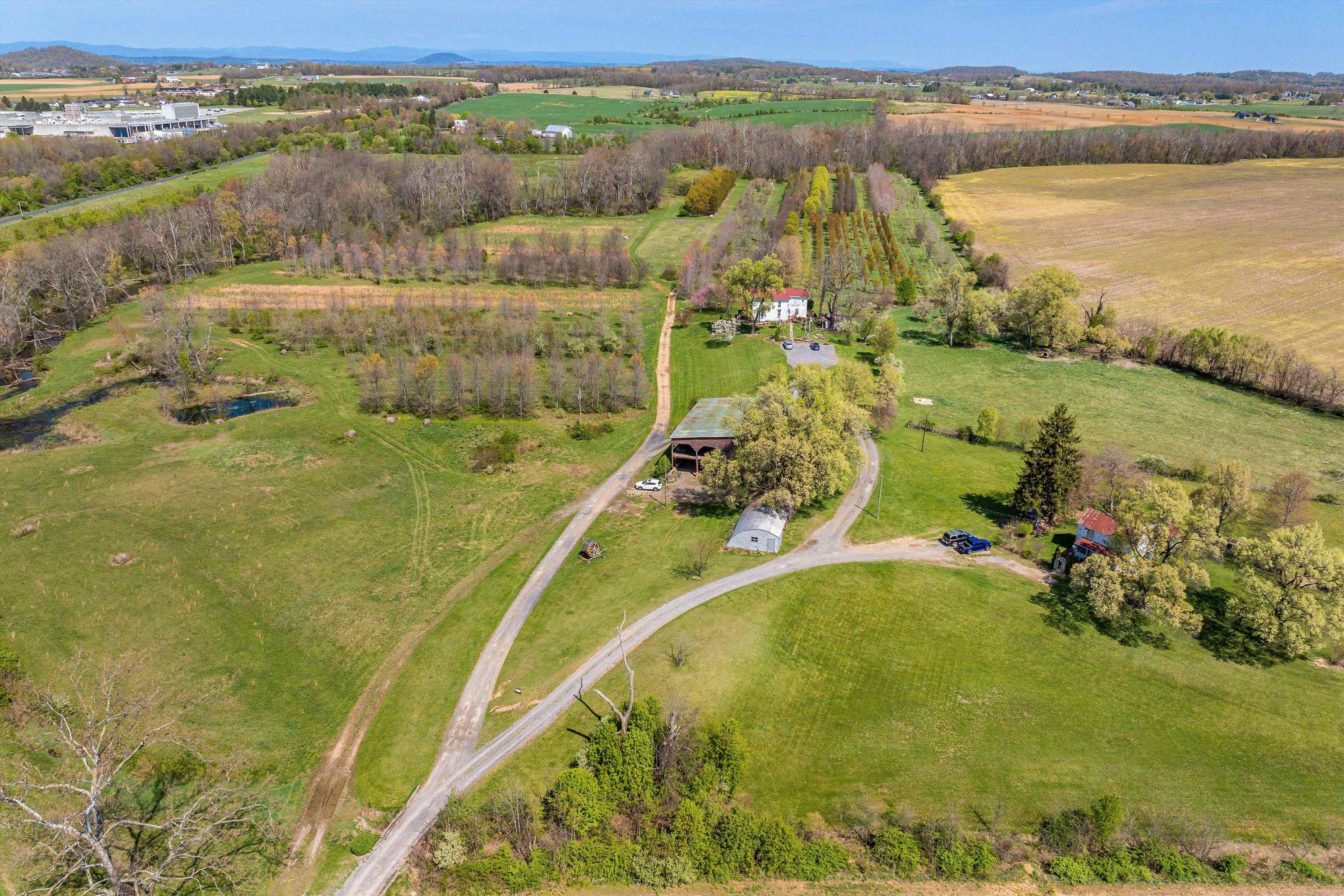 514 LIPSCOMB RD, STUARTS DRAFT, Virginia 24477, 10 Bedrooms Bedrooms, ,4 BathroomsBathrooms,Residential,14,514 LIPSCOMB RD,672921 MLS # 672921 514 LIPSCOMB RD, STUARTS DRAFT, Virginia 24477, 10 Bedrooms Bedrooms, ,4 BathroomsBathrooms,Residential,14,514 LIPSCOMB RD,672921 MLS # 672921