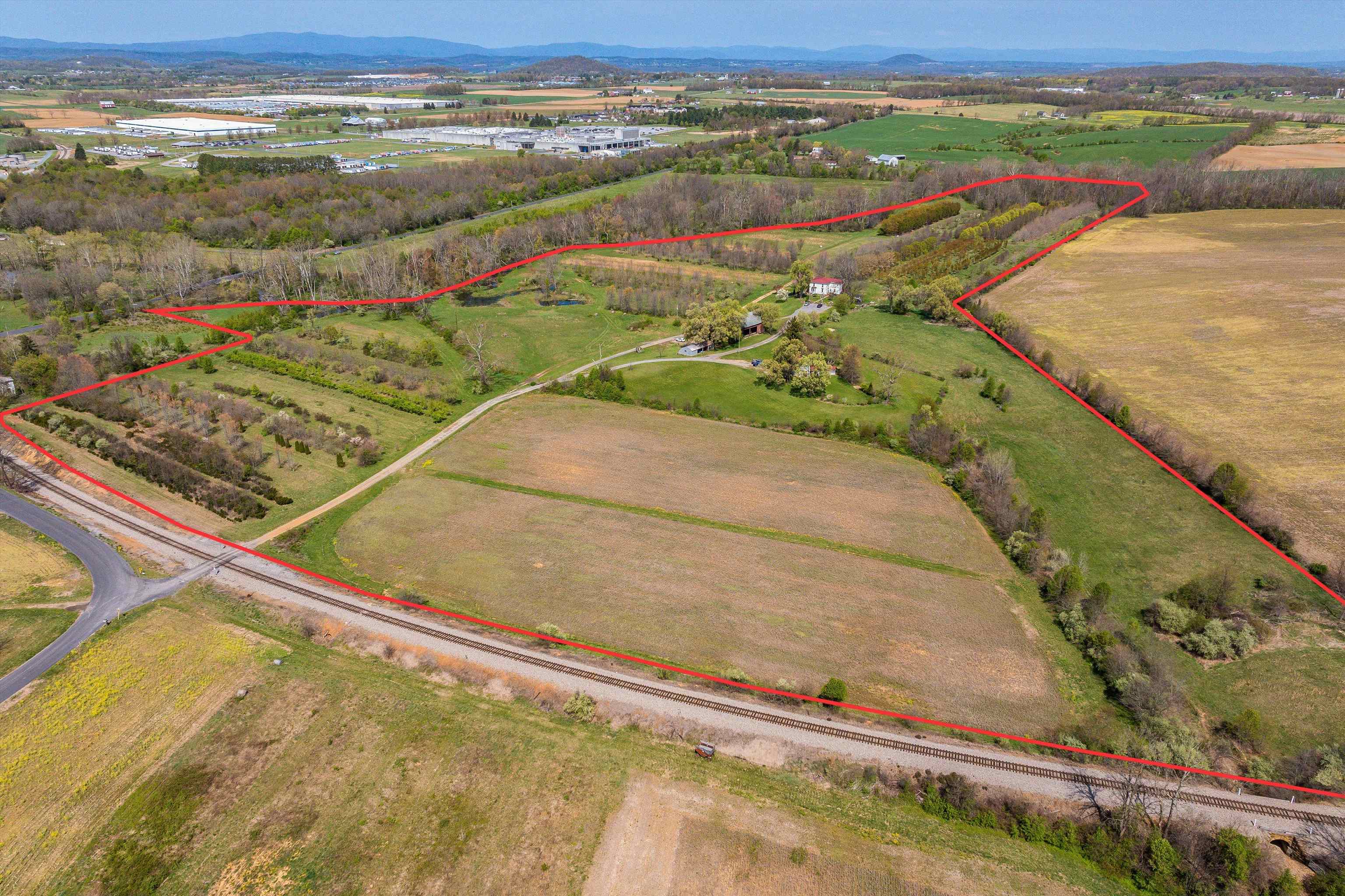 514 LIPSCOMB RD, STUARTS DRAFT, Virginia 24477, 10 Bedrooms Bedrooms, ,4 BathroomsBathrooms,Residential,14,514 LIPSCOMB RD,672921 MLS # 672921 514 LIPSCOMB RD, STUARTS DRAFT, Virginia 24477, 10 Bedrooms Bedrooms, ,4 BathroomsBathrooms,Residential,14,514 LIPSCOMB RD,672921 MLS # 672921