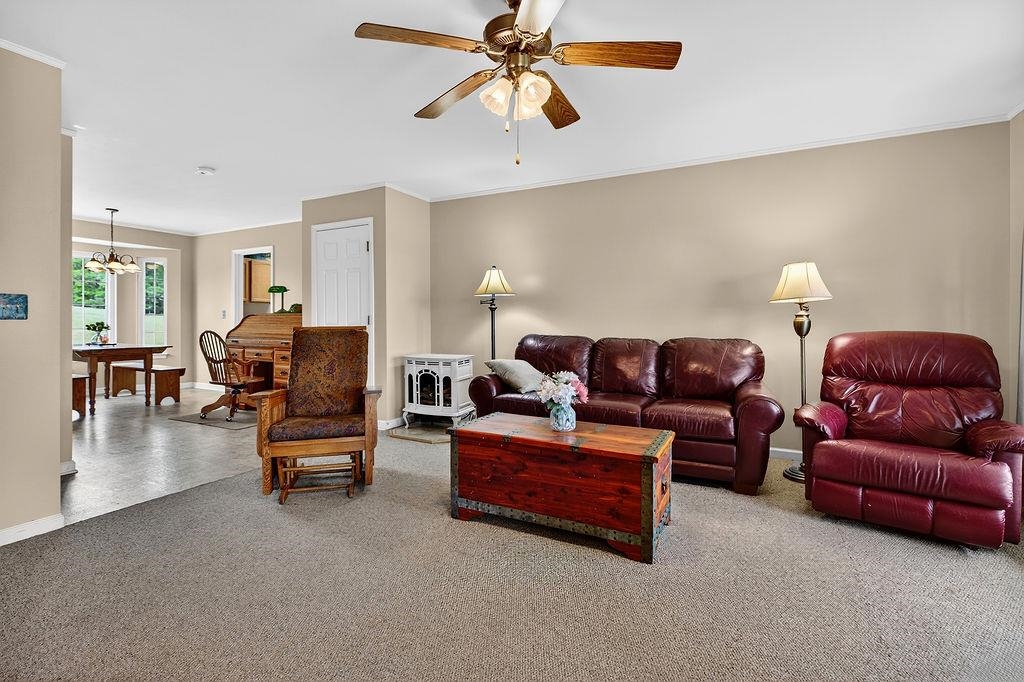 112 GUERNSEY LN, STAUNTON, Virginia 24401, 3 Bedrooms Bedrooms, ,2 BathroomsBathrooms,Residential,14,112 GUERNSEY LN,676983 MLS # 676983