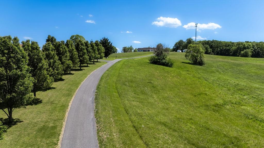 112 GUERNSEY LN, STAUNTON, Virginia 24401, 3 Bedrooms Bedrooms, ,2 BathroomsBathrooms,Residential,14,112 GUERNSEY LN,676983 MLS # 676983
