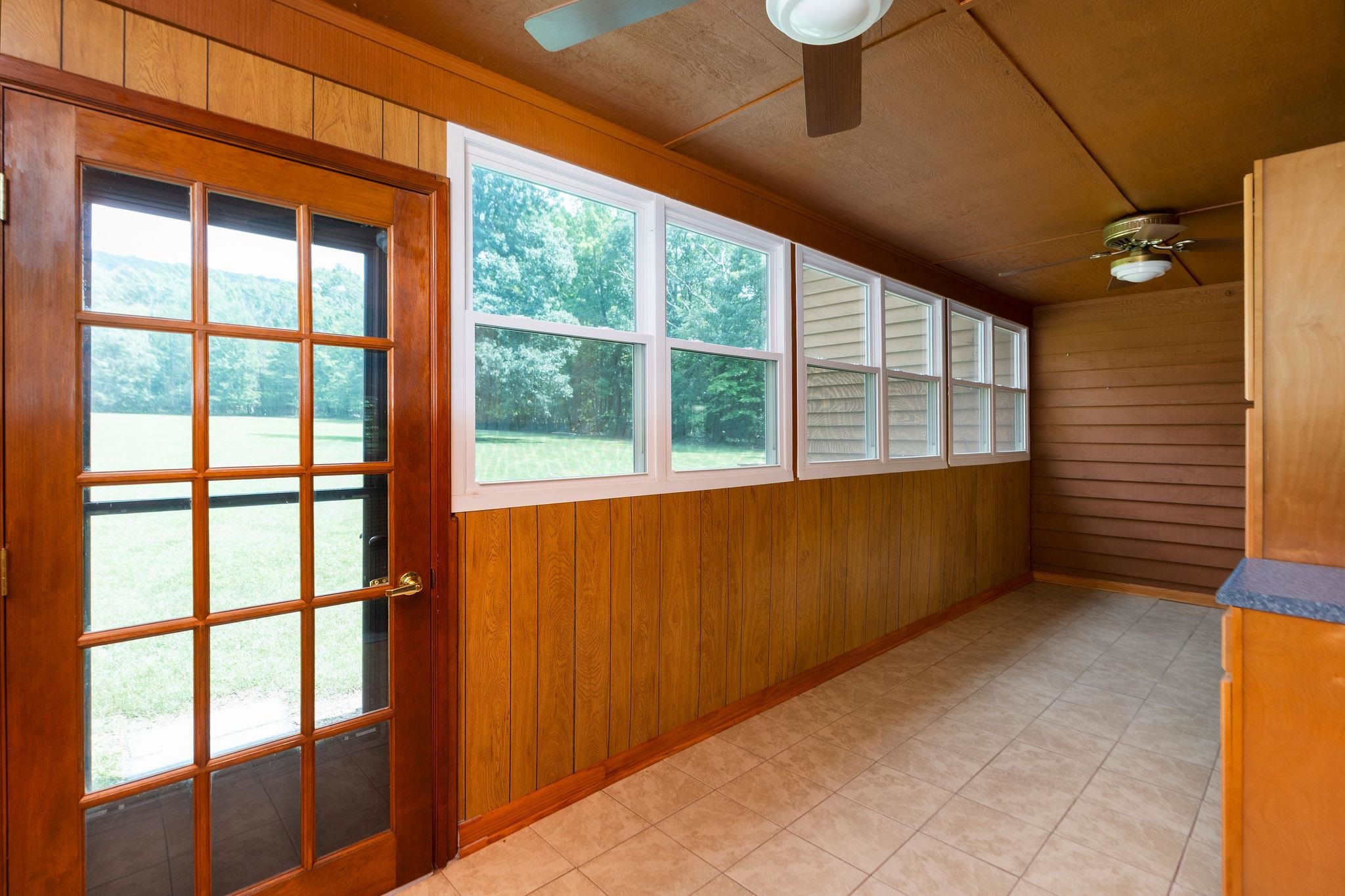 337 HORSEHEAD RD, GROTTOES, Virginia 24441, 2 Bedrooms Bedrooms, ,2 BathroomsBathrooms,Residential,14,337 HORSEHEAD RD,679934 MLS # 679934 337 HORSEHEAD RD, GROTTOES, Virginia 24441, 2 Bedrooms Bedrooms, ,2 BathroomsBathrooms,Residential,14,337 HORSEHEAD RD,679934 MLS # 679934