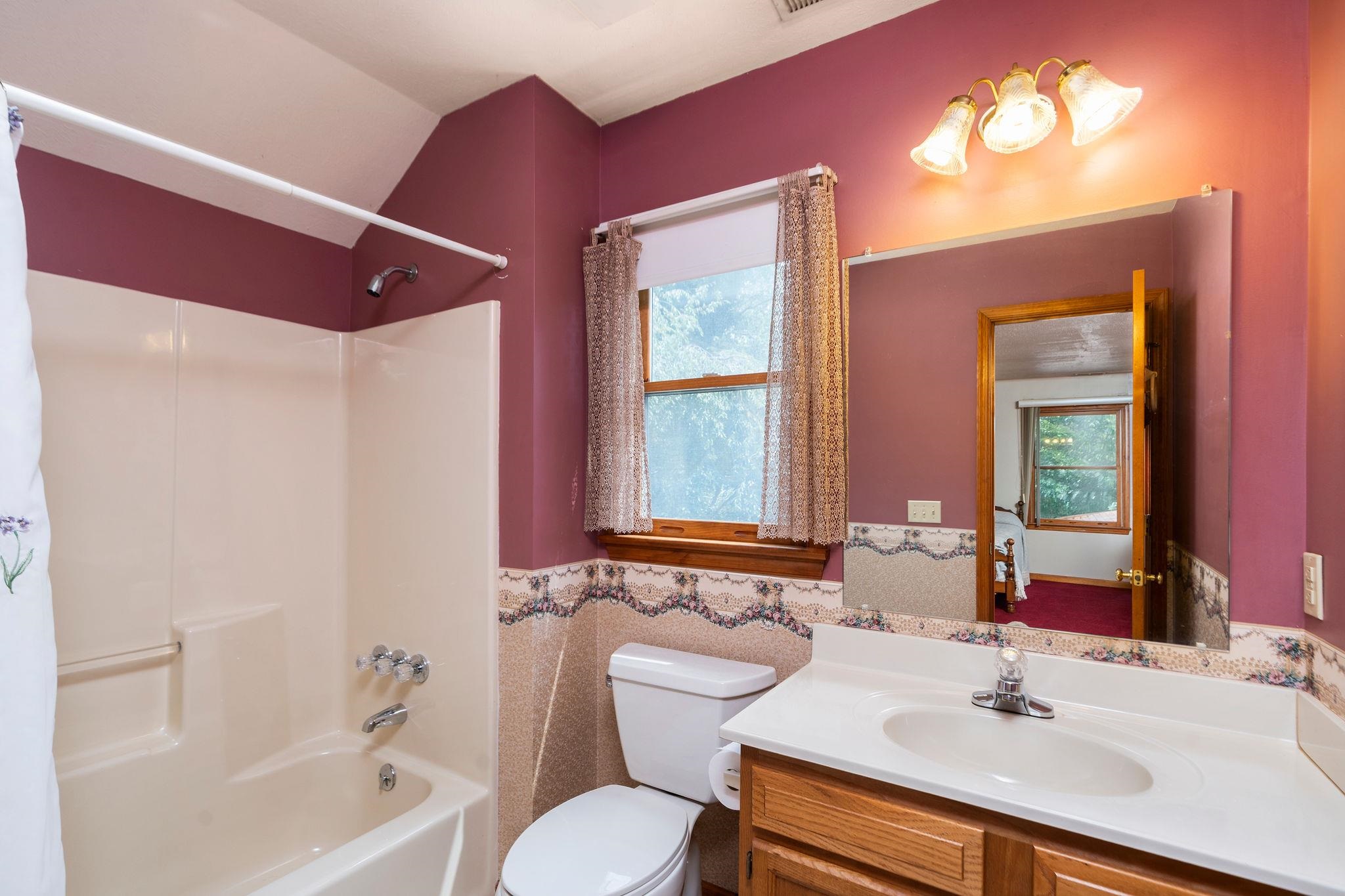 337 HORSEHEAD RD, GROTTOES, Virginia 24441, 2 Bedrooms Bedrooms, ,2 BathroomsBathrooms,Residential,14,337 HORSEHEAD RD,679934 MLS # 679934 337 HORSEHEAD RD, GROTTOES, Virginia 24441, 2 Bedrooms Bedrooms, ,2 BathroomsBathrooms,Residential,14,337 HORSEHEAD RD,679934 MLS # 679934