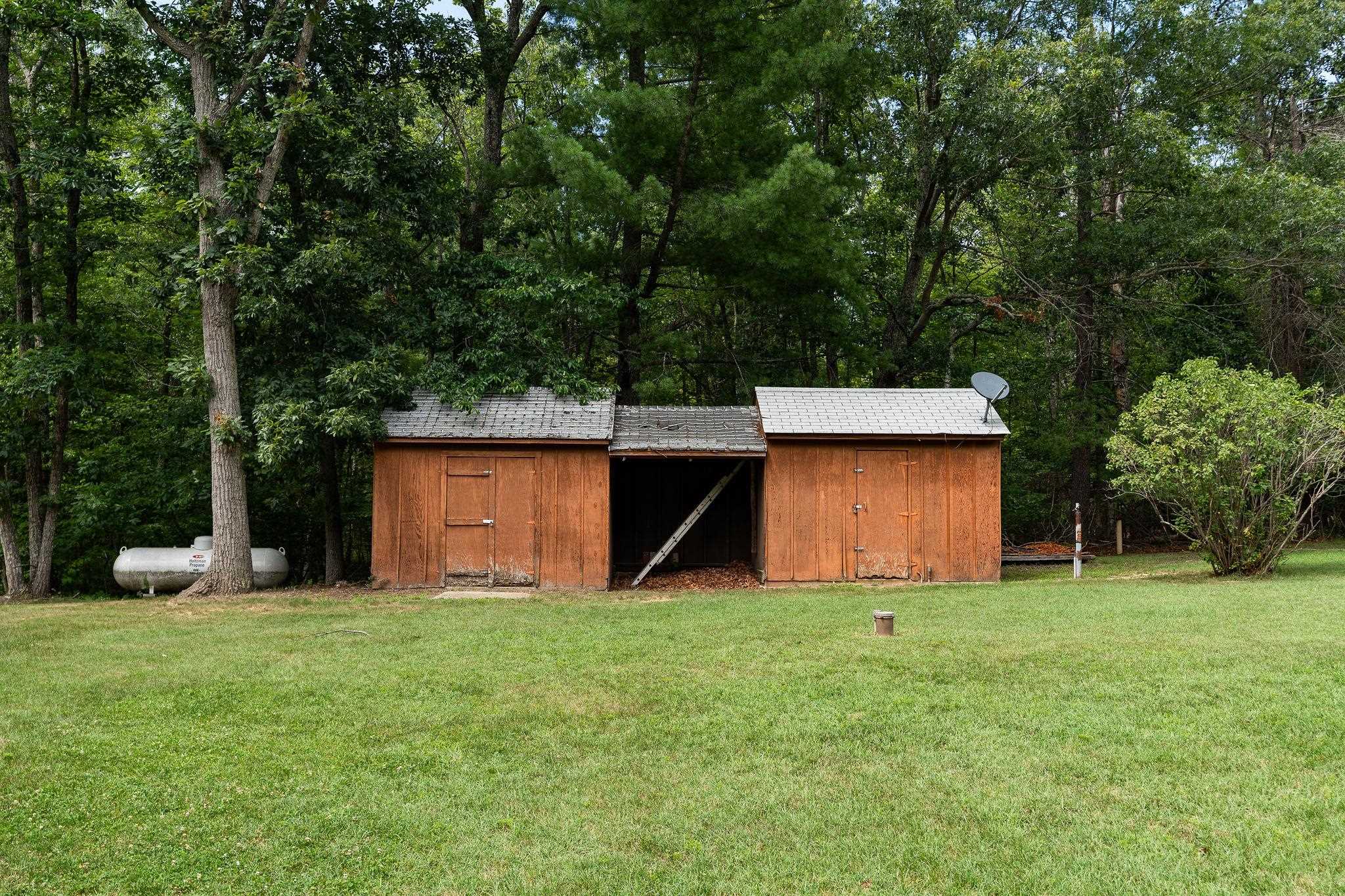 337 HORSEHEAD RD, GROTTOES, Virginia 24441, 2 Bedrooms Bedrooms, ,2 BathroomsBathrooms,Residential,14,337 HORSEHEAD RD,679934 MLS # 679934 337 HORSEHEAD RD, GROTTOES, Virginia 24441, 2 Bedrooms Bedrooms, ,2 BathroomsBathrooms,Residential,14,337 HORSEHEAD RD,679934 MLS # 679934