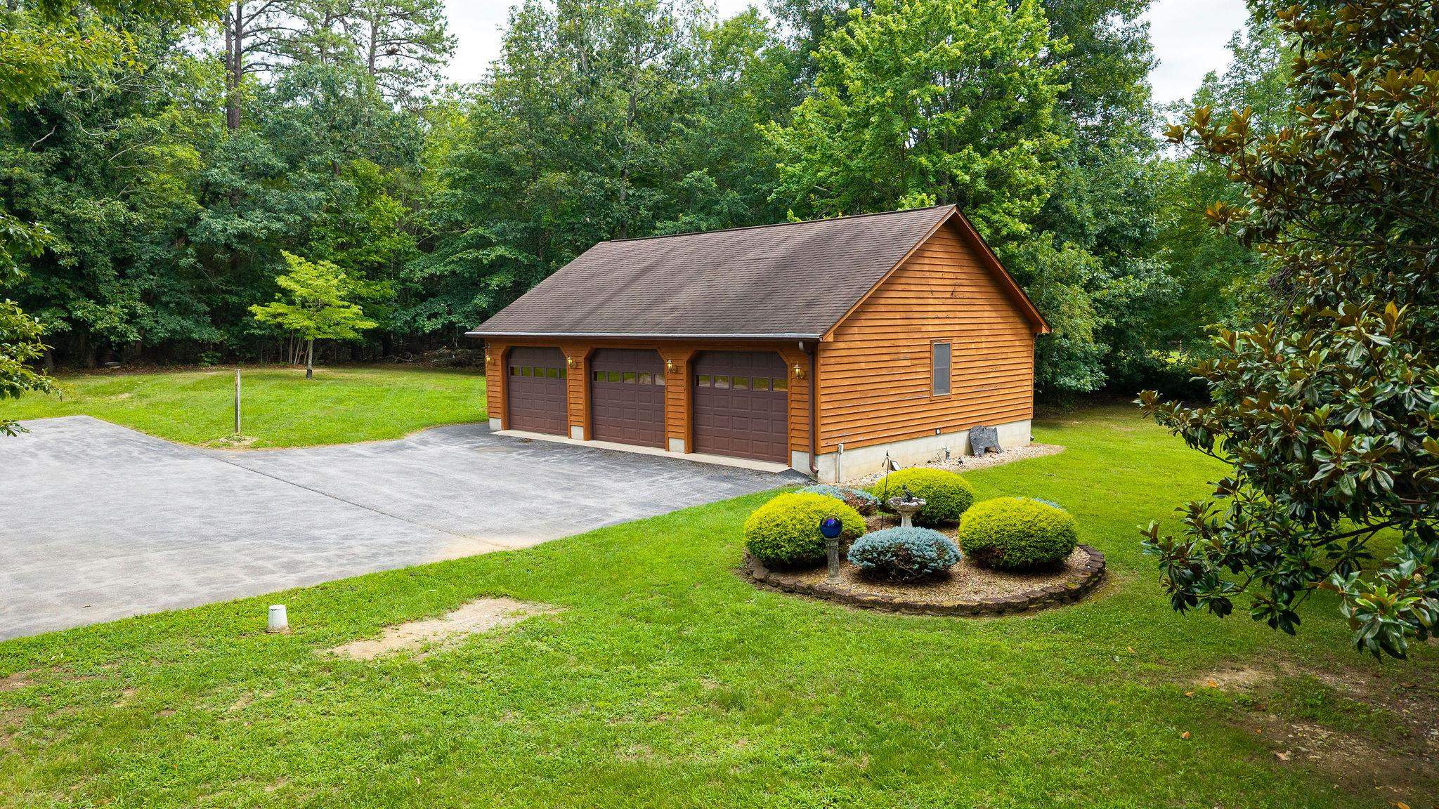 337 HORSEHEAD RD, GROTTOES, Virginia 24441, 2 Bedrooms Bedrooms, ,2 BathroomsBathrooms,Residential,14,337 HORSEHEAD RD,679934 MLS # 679934 337 HORSEHEAD RD, GROTTOES, Virginia 24441, 2 Bedrooms Bedrooms, ,2 BathroomsBathrooms,Residential,14,337 HORSEHEAD RD,679934 MLS # 679934
