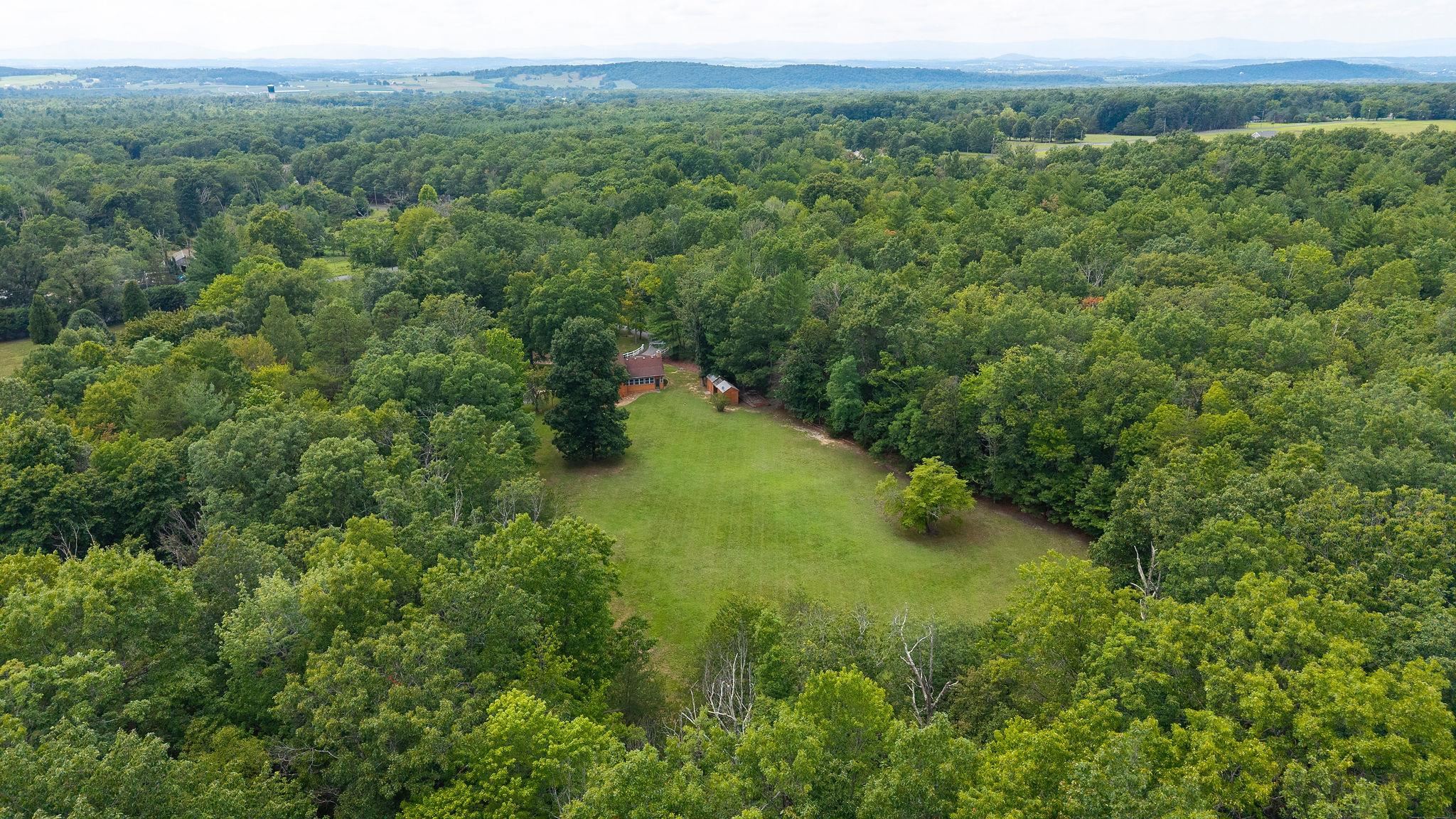 337 HORSEHEAD RD, GROTTOES, Virginia 24441, 2 Bedrooms Bedrooms, ,2 BathroomsBathrooms,Residential,14,337 HORSEHEAD RD,679934 MLS # 679934 337 HORSEHEAD RD, GROTTOES, Virginia 24441, 2 Bedrooms Bedrooms, ,2 BathroomsBathrooms,Residential,14,337 HORSEHEAD RD,679934 MLS # 679934