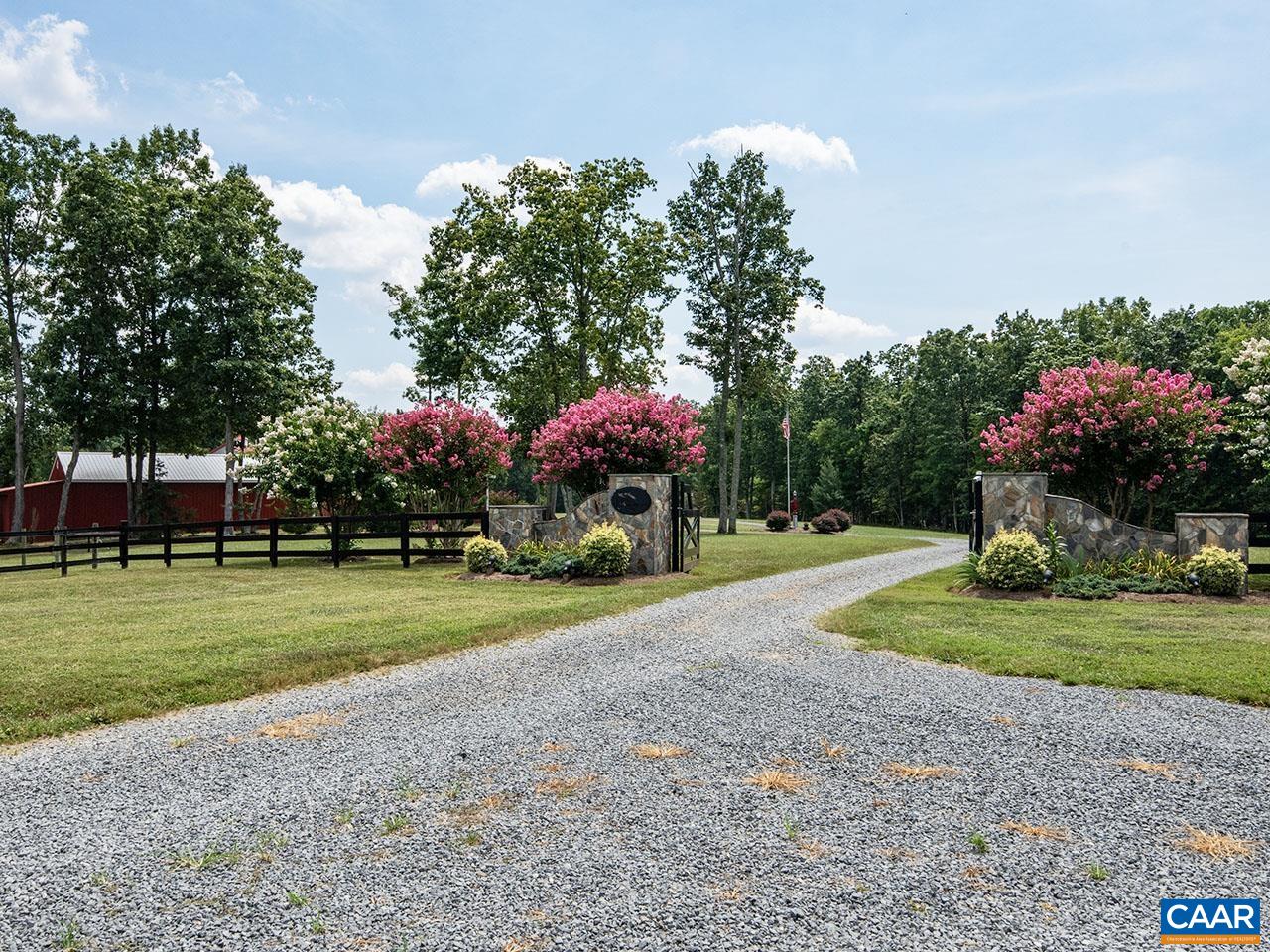 615 RIGGS RD, LOUISA, Virginia 23093, 3 Bedrooms Bedrooms, ,4 BathroomsBathrooms,Residential,14,615 RIGGS RD,676070 MLS # 676070