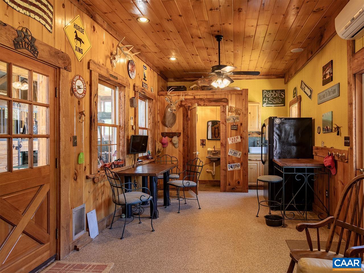 615 RIGGS RD, LOUISA, Virginia 23093, 3 Bedrooms Bedrooms, ,4 BathroomsBathrooms,Residential,14,615 RIGGS RD,676070 MLS # 676070