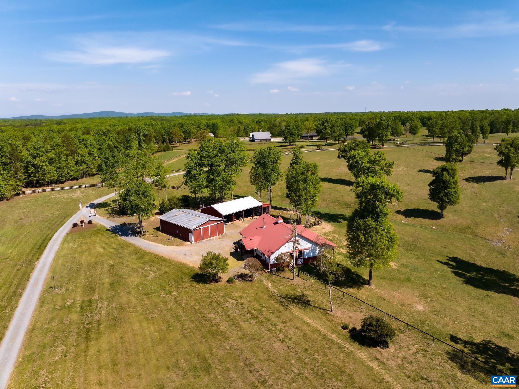 615 RIGGS RD, LOUISA, Virginia 23093, 3 Bedrooms Bedrooms, ,4 BathroomsBathrooms,Residential,14,615 RIGGS RD,676070 MLS # 676070