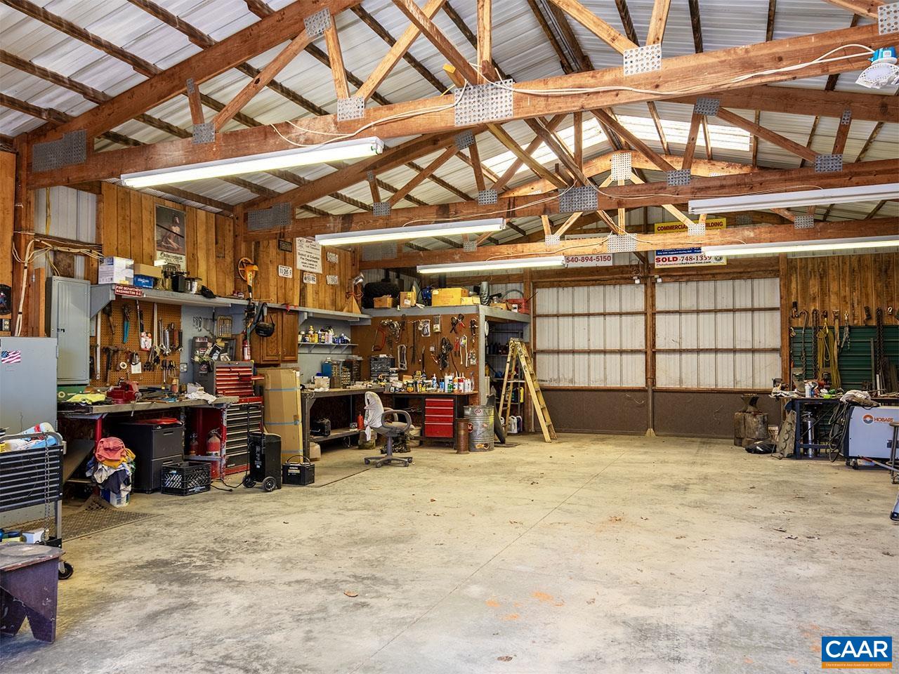 615 RIGGS RD, LOUISA, Virginia 23093, 3 Bedrooms Bedrooms, ,4 BathroomsBathrooms,Residential,14,615 RIGGS RD,676070 MLS # 676070