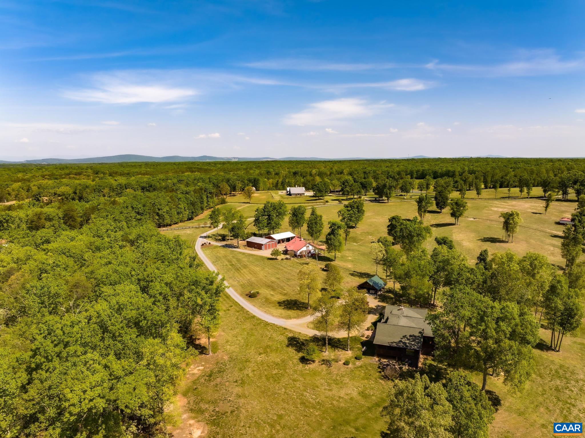 615 RIGGS RD, LOUISA, Virginia 23093, 3 Bedrooms Bedrooms, ,4 BathroomsBathrooms,Residential,14,615 RIGGS RD,676070 MLS # 676070