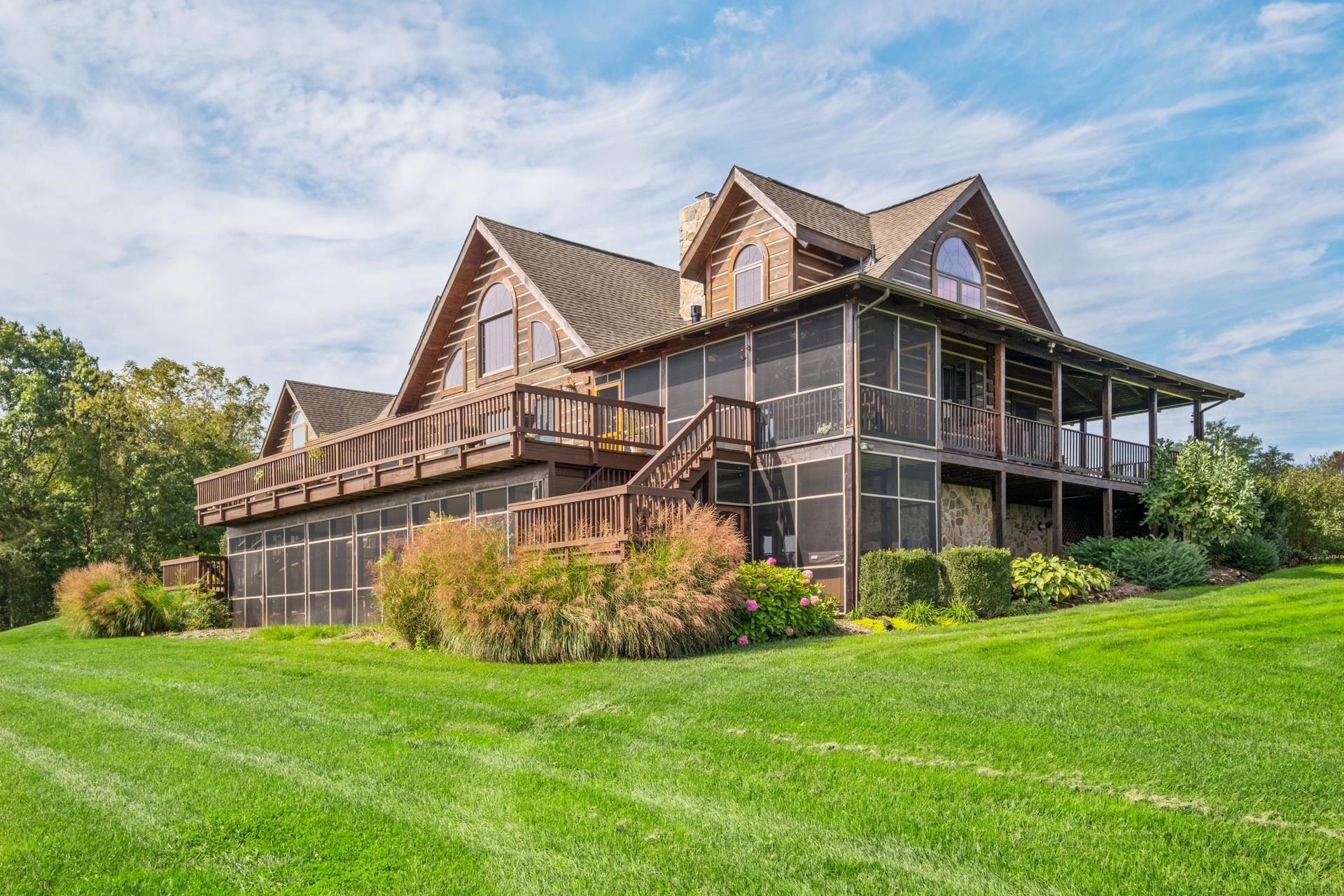 945 NEESE LN, NEW MARKET, Virginia 22844, 4 Bedrooms Bedrooms, ,4 BathroomsBathrooms,Residential,14,945 NEESE LN,658233 MLS # 658233 945 NEESE LN, NEW MARKET, Virginia 22844, 4 Bedrooms Bedrooms, ,4 BathroomsBathrooms,Residential,14,945 NEESE LN,658233 MLS # 658233