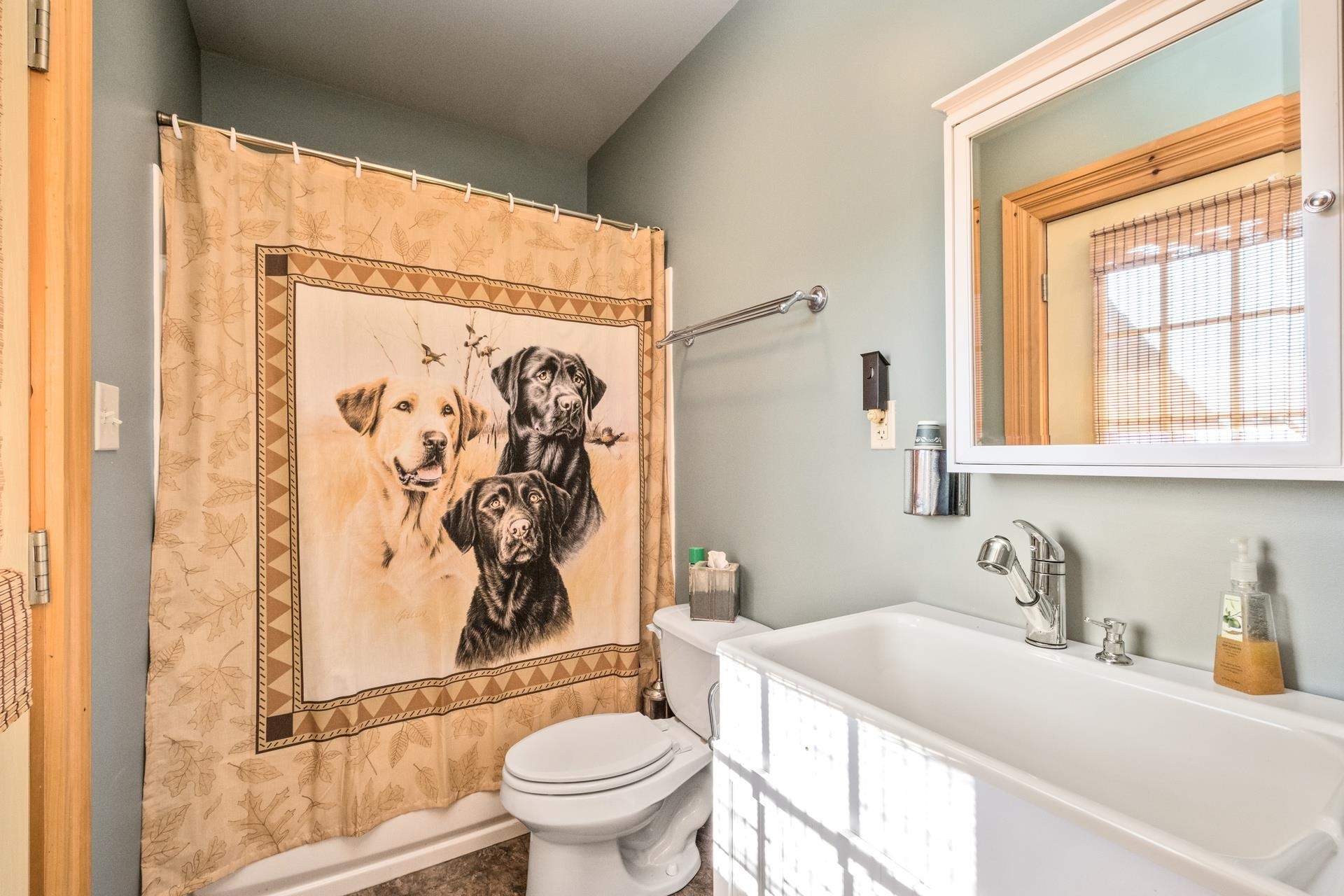 945 NEESE LN, NEW MARKET, Virginia 22844, 4 Bedrooms Bedrooms, ,4 BathroomsBathrooms,Residential,14,945 NEESE LN,658233 MLS # 658233 945 NEESE LN, NEW MARKET, Virginia 22844, 4 Bedrooms Bedrooms, ,4 BathroomsBathrooms,Residential,14,945 NEESE LN,658233 MLS # 658233