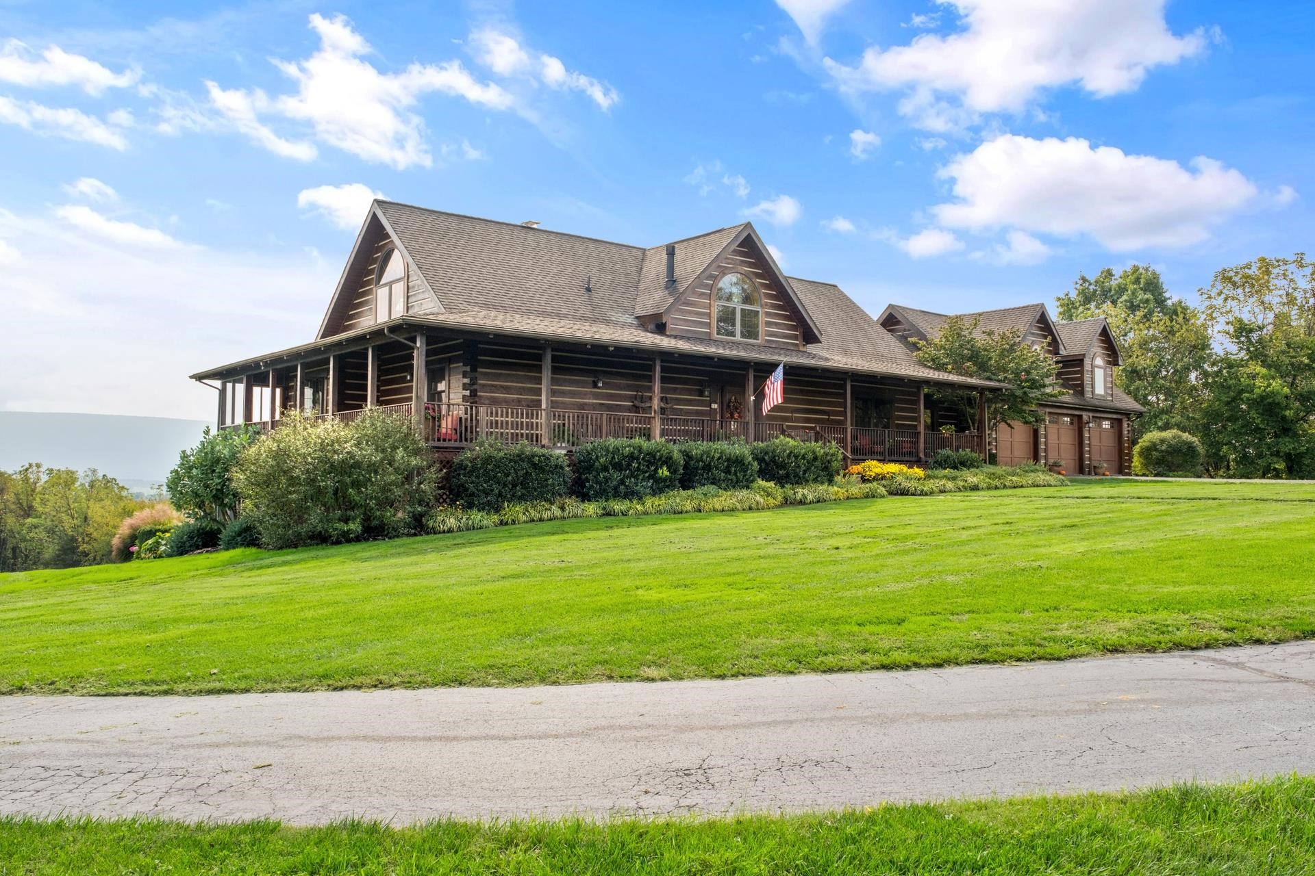945 NEESE LN, NEW MARKET, Virginia 22844, 4 Bedrooms Bedrooms, ,4 BathroomsBathrooms,Residential,14,945 NEESE LN,658233 MLS # 658233 945 NEESE LN, NEW MARKET, Virginia 22844, 4 Bedrooms Bedrooms, ,4 BathroomsBathrooms,Residential,14,945 NEESE LN,658233 MLS # 658233