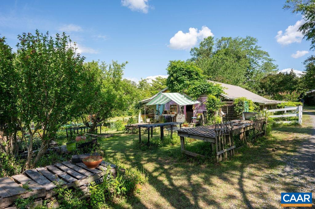 2646 FRAYS MILL RD, CHARLOTTESVILLE, Virginia 22968, 3 Bedrooms Bedrooms, ,3 BathroomsBathrooms,Residential,14,2646 FRAYS MILL RD,678946 MLS # 678946 2646 FRAYS MILL RD, CHARLOTTESVILLE, Virginia 22968, 3 Bedrooms Bedrooms, ,3 BathroomsBathrooms,Residential,14,2646 FRAYS MILL RD,678946 MLS # 678946