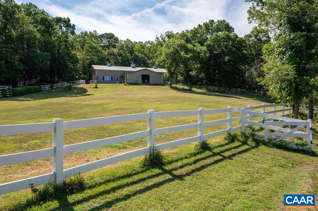 2646 FRAYS MILL RD, CHARLOTTESVILLE, Virginia 22968, 3 Bedrooms Bedrooms, ,3 BathroomsBathrooms,Residential,14,2646 FRAYS MILL RD,678946 MLS # 678946 2646 FRAYS MILL RD, CHARLOTTESVILLE, Virginia 22968, 3 Bedrooms Bedrooms, ,3 BathroomsBathrooms,Residential,14,2646 FRAYS MILL RD,678946 MLS # 678946