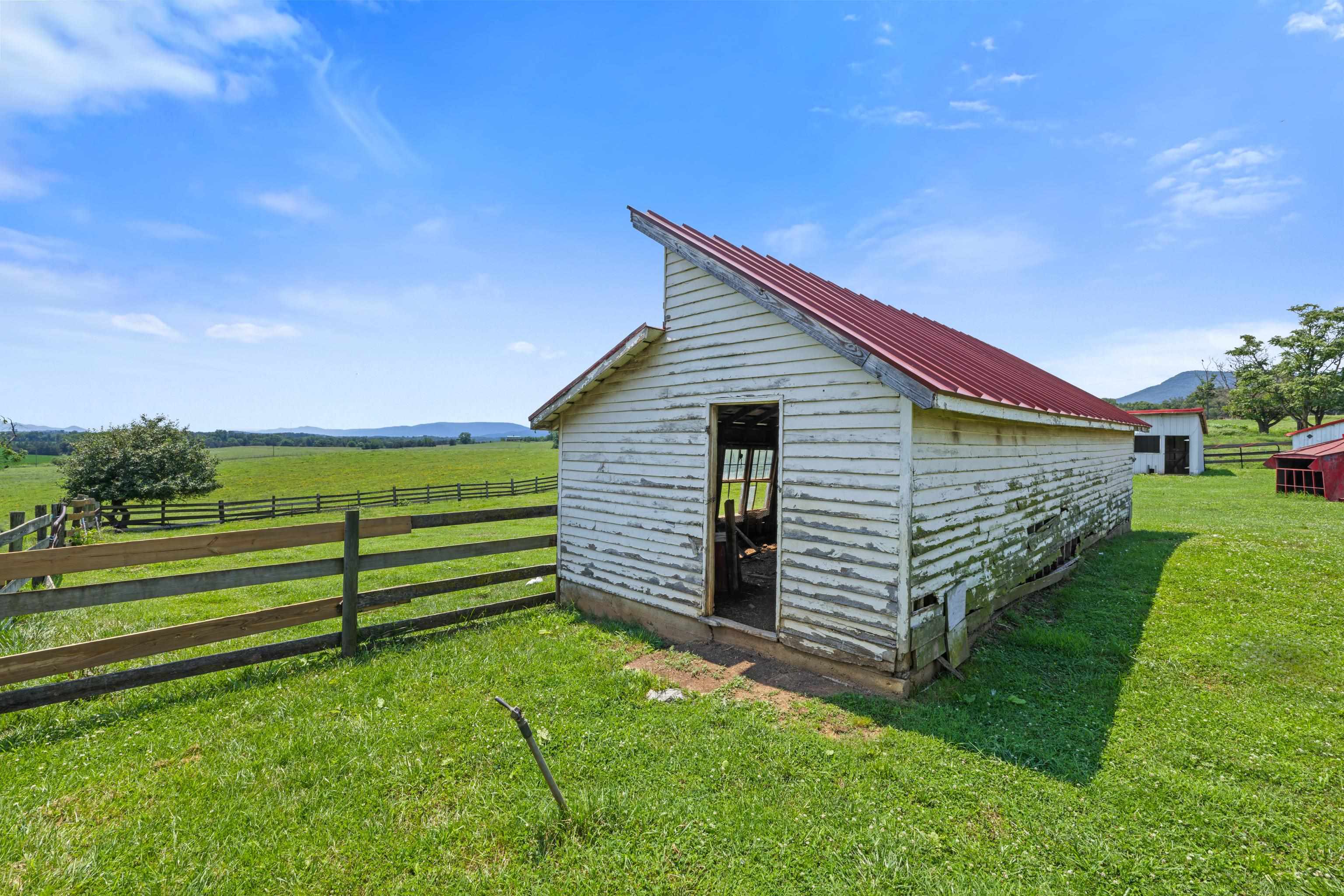 4381 US HWY 340, LURAY, Virginia 22835, 5 Bedrooms Bedrooms, ,2 BathroomsBathrooms,Residential,14,4381 US HWY 340,680475 MLS # 680475 4381 US HWY 340, LURAY, Virginia 22835, 5 Bedrooms Bedrooms, ,2 BathroomsBathrooms,Residential,14,4381 US HWY 340,680475 MLS # 680475
