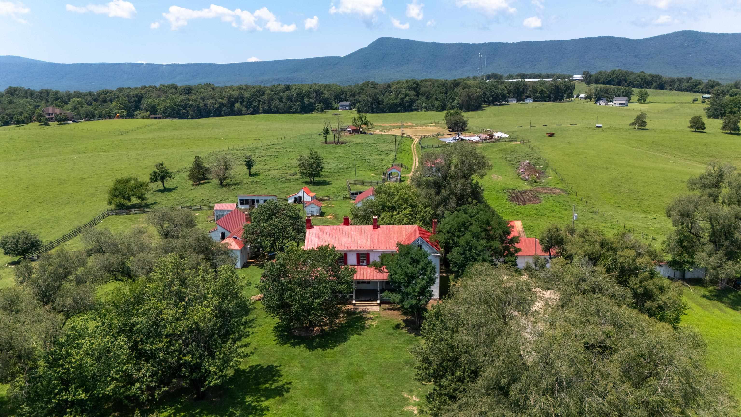 4381 US HWY 340, LURAY, Virginia 22835, 5 Bedrooms Bedrooms, ,2 BathroomsBathrooms,Residential,14,4381 US HWY 340,680475 MLS # 680475 4381 US HWY 340, LURAY, Virginia 22835, 5 Bedrooms Bedrooms, ,2 BathroomsBathrooms,Residential,14,4381 US HWY 340,680475 MLS # 680475