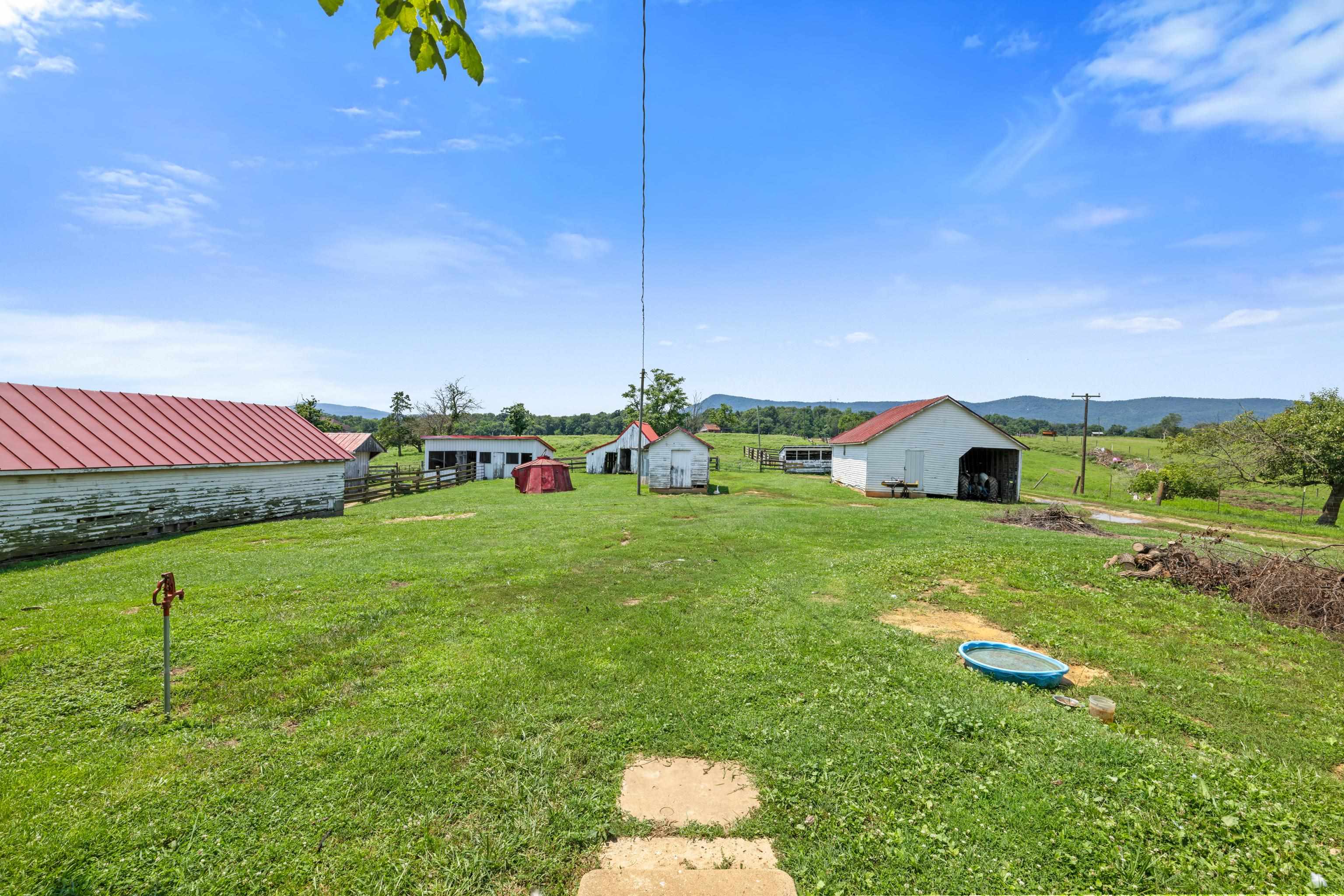 4381 US HWY 340, LURAY, Virginia 22835, 5 Bedrooms Bedrooms, ,2 BathroomsBathrooms,Residential,14,4381 US HWY 340,680475 MLS # 680475 4381 US HWY 340, LURAY, Virginia 22835, 5 Bedrooms Bedrooms, ,2 BathroomsBathrooms,Residential,14,4381 US HWY 340,680475 MLS # 680475