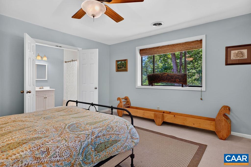 10598 PATRICK HENRY HWY, ROSELAND, Virginia 22967, 3 Bedrooms Bedrooms, ,2 BathroomsBathrooms,Residential,14,10598 PATRICK HENRY HWY,679679 MLS # 679679 10598 PATRICK HENRY HWY, ROSELAND, Virginia 22967, 3 Bedrooms Bedrooms, ,2 BathroomsBathrooms,Residential,14,10598 PATRICK HENRY HWY,679679 MLS # 679679