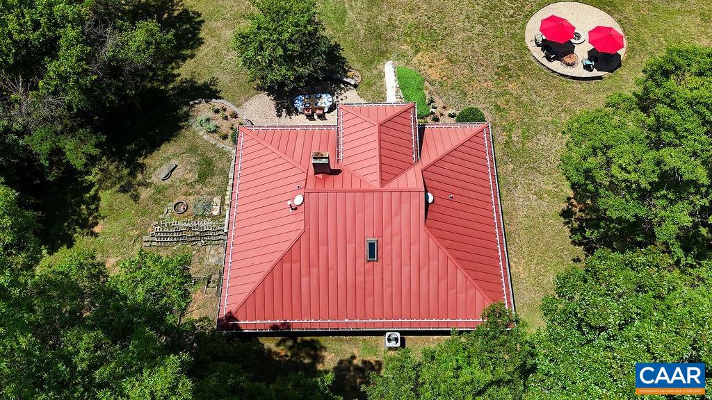 10598 PATRICK HENRY HWY, ROSELAND, Virginia 22967, 3 Bedrooms Bedrooms, ,2 BathroomsBathrooms,Residential,14,10598 PATRICK HENRY HWY,679679 MLS # 679679 10598 PATRICK HENRY HWY, ROSELAND, Virginia 22967, 3 Bedrooms Bedrooms, ,2 BathroomsBathrooms,Residential,14,10598 PATRICK HENRY HWY,679679 MLS # 679679
