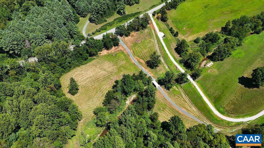 10598 PATRICK HENRY HWY, ROSELAND, Virginia 22967, 3 Bedrooms Bedrooms, ,2 BathroomsBathrooms,Residential,14,10598 PATRICK HENRY HWY,679679 MLS # 679679 10598 PATRICK HENRY HWY, ROSELAND, Virginia 22967, 3 Bedrooms Bedrooms, ,2 BathroomsBathrooms,Residential,14,10598 PATRICK HENRY HWY,679679 MLS # 679679