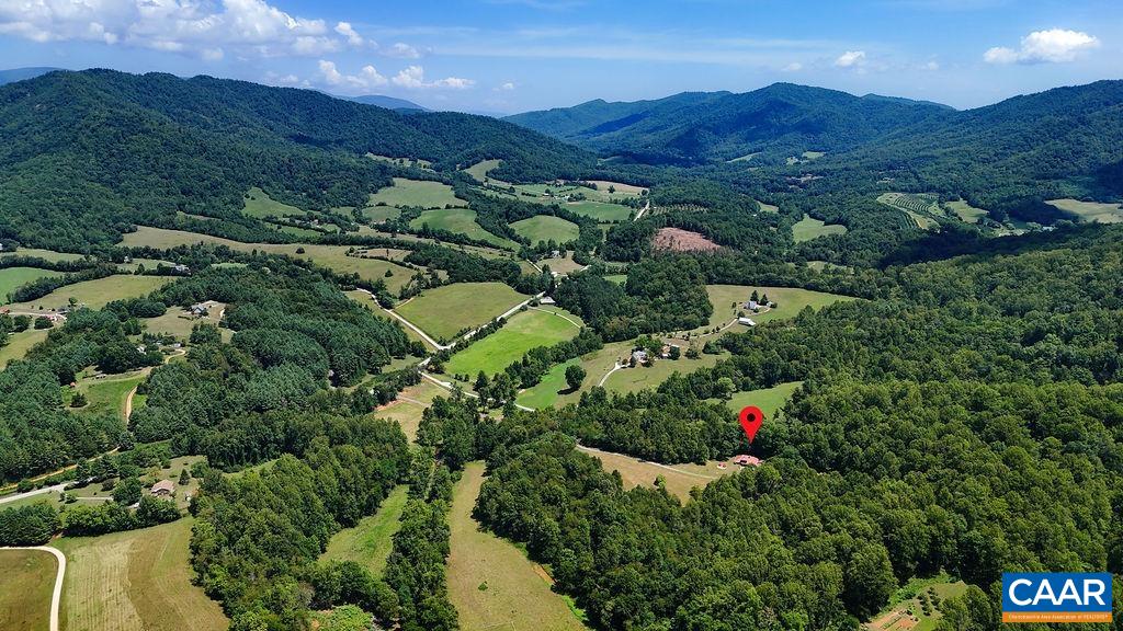 10598 PATRICK HENRY HWY, ROSELAND, Virginia 22967, 3 Bedrooms Bedrooms, ,2 BathroomsBathrooms,Residential,14,10598 PATRICK HENRY HWY,679679 MLS # 679679 10598 PATRICK HENRY HWY, ROSELAND, Virginia 22967, 3 Bedrooms Bedrooms, ,2 BathroomsBathrooms,Residential,14,10598 PATRICK HENRY HWY,679679 MLS # 679679