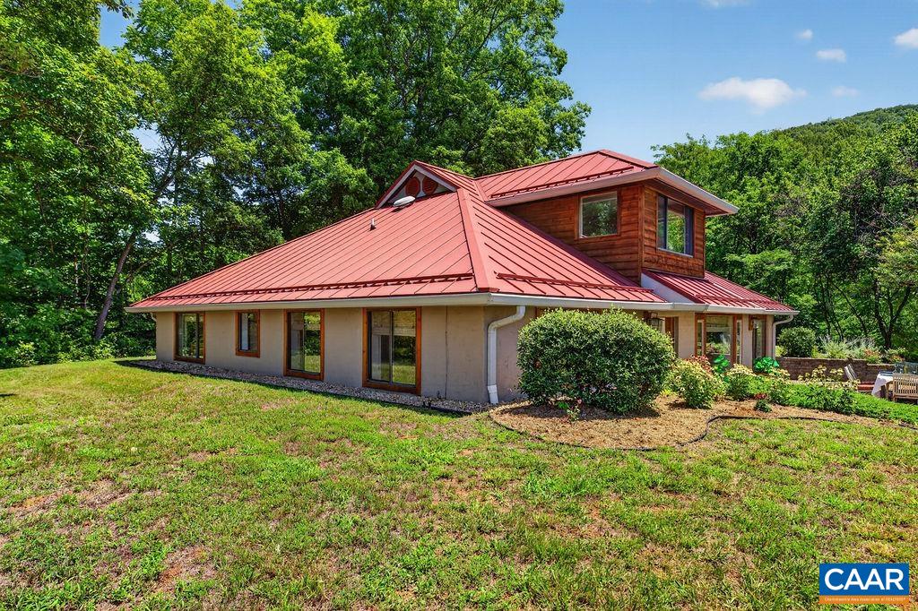 10598 PATRICK HENRY HWY, ROSELAND, Virginia 22967, 3 Bedrooms Bedrooms, ,2 BathroomsBathrooms,Residential,14,10598 PATRICK HENRY HWY,679679 MLS # 679679 10598 PATRICK HENRY HWY, ROSELAND, Virginia 22967, 3 Bedrooms Bedrooms, ,2 BathroomsBathrooms,Residential,14,10598 PATRICK HENRY HWY,679679 MLS # 679679