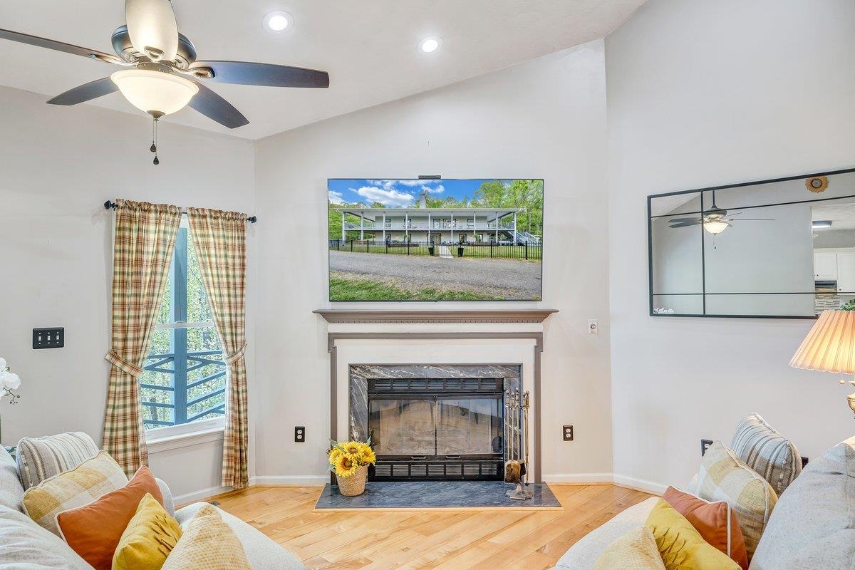 649 GREYLEDGE RD, BUCHANAN, Virginia 24066, 3 Bedrooms Bedrooms, ,4 BathroomsBathrooms,Residential,14,649 GREYLEDGE RD,676201 MLS # 676201 649 GREYLEDGE RD, BUCHANAN, Virginia 24066, 3 Bedrooms Bedrooms, ,4 BathroomsBathrooms,Residential,14,649 GREYLEDGE RD,676201 MLS # 676201