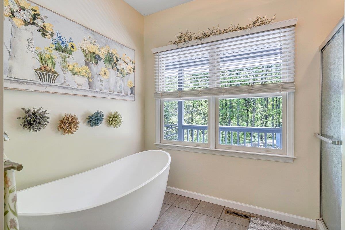 649 GREYLEDGE RD, BUCHANAN, Virginia 24066, 3 Bedrooms Bedrooms, ,4 BathroomsBathrooms,Residential,14,649 GREYLEDGE RD,676201 MLS # 676201 649 GREYLEDGE RD, BUCHANAN, Virginia 24066, 3 Bedrooms Bedrooms, ,4 BathroomsBathrooms,Residential,14,649 GREYLEDGE RD,676201 MLS # 676201