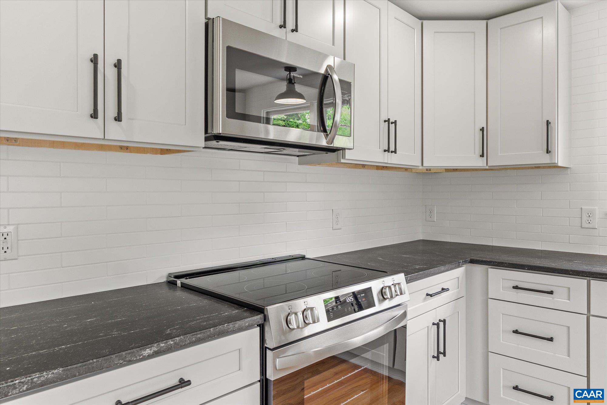 1663 WILMINGTON RD, PALMYRA, Virginia 22963, 3 Bedrooms Bedrooms, ,2 BathroomsBathrooms,Residential,14,1663 WILMINGTON RD,680063 MLS # 680063 1663 WILMINGTON RD, PALMYRA, Virginia 22963, 3 Bedrooms Bedrooms, ,2 BathroomsBathrooms,Residential,14,1663 WILMINGTON RD,680063 MLS # 680063