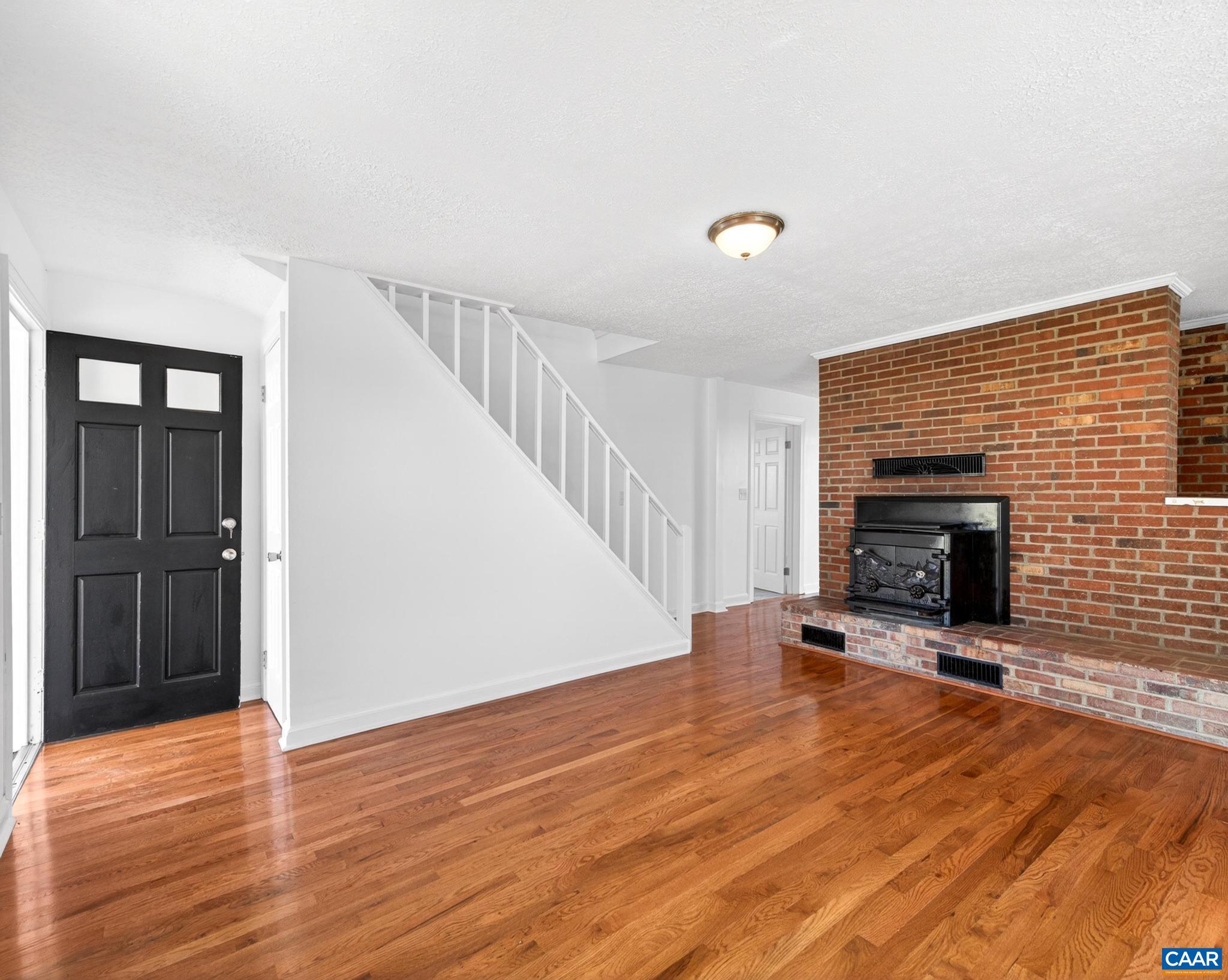 481 RACE GROUND RD, ROCHELLE, Virginia 22738, 4 Bedrooms Bedrooms, ,5 BathroomsBathrooms,Residential,14,481 RACE GROUND RD,677782 MLS # 677782 481 RACE GROUND RD, ROCHELLE, Virginia 22738, 4 Bedrooms Bedrooms, ,5 BathroomsBathrooms,Residential,14,481 RACE GROUND RD,677782 MLS # 677782