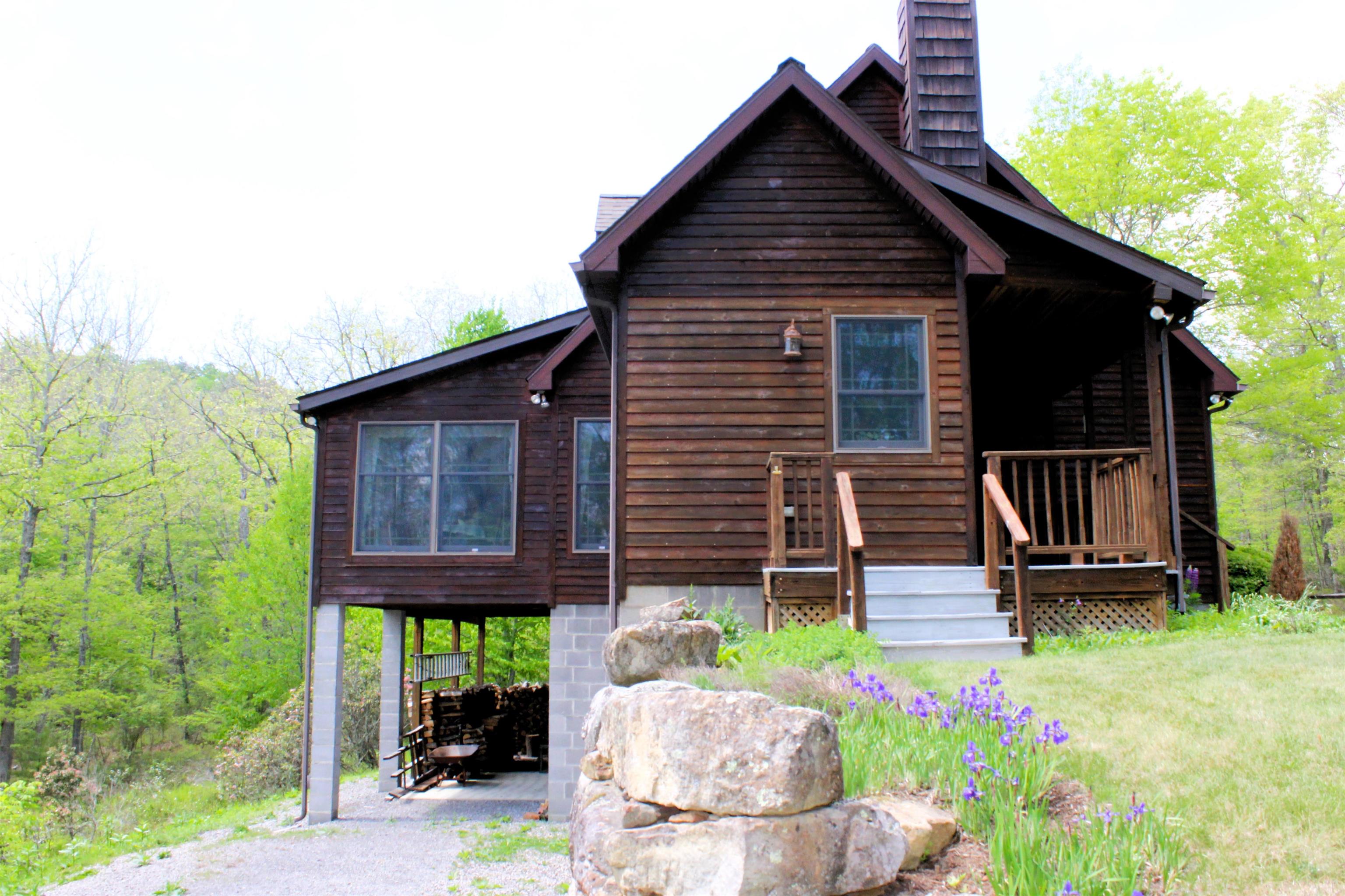 625 HUMMINGBIRD LN, MONTEREY, Virginia 24465, 3 Bedrooms Bedrooms, ,3 BathroomsBathrooms,Residential,14,625 HUMMINGBIRD LN,673771 MLS # 673771 625 HUMMINGBIRD LN, MONTEREY, Virginia 24465, 3 Bedrooms Bedrooms, ,3 BathroomsBathrooms,Residential,14,625 HUMMINGBIRD LN,673771 MLS # 673771