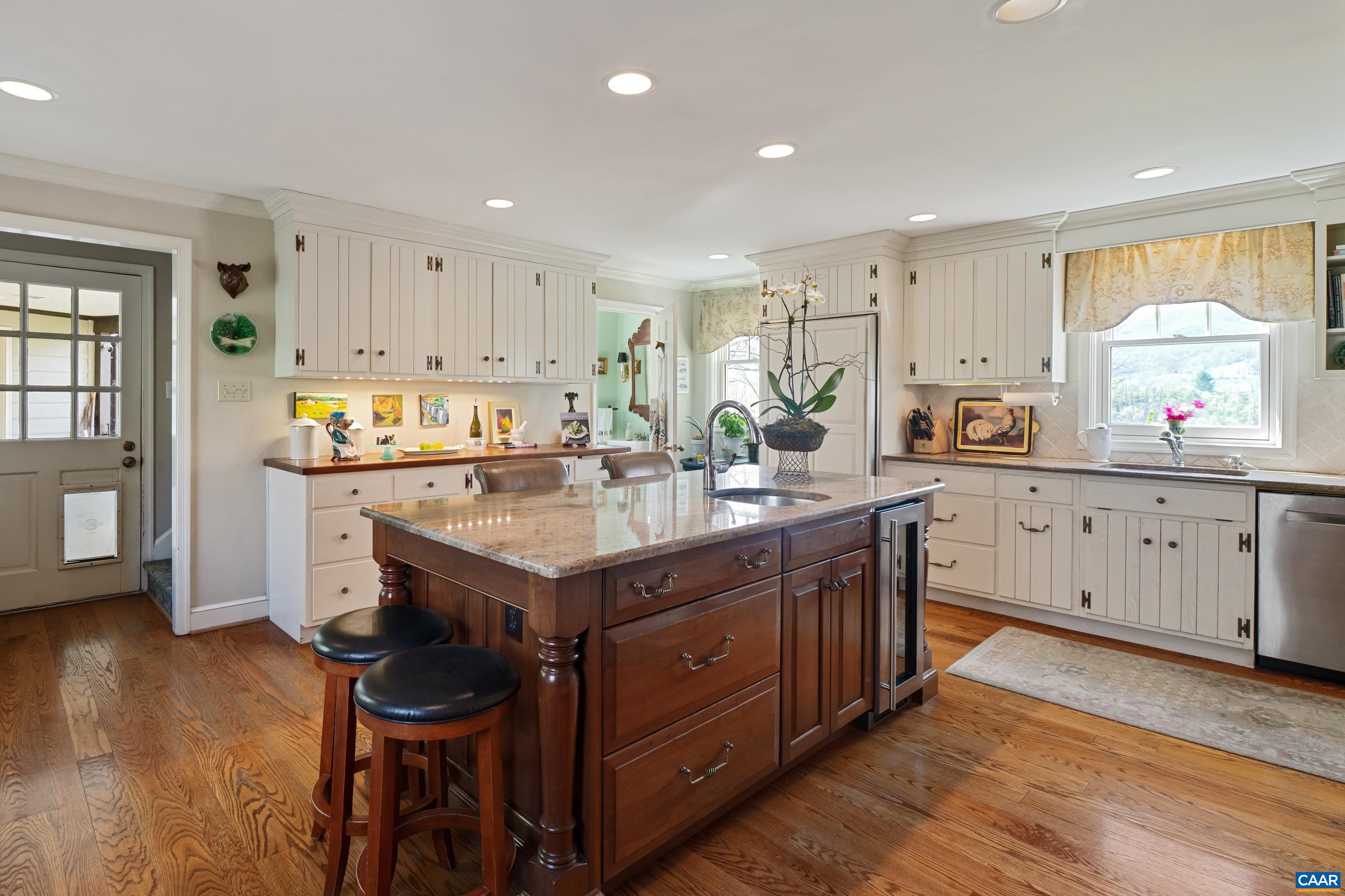 5614 HOT SPRINGS RD, HOT SPRINGS, Virginia 24445, 6 Bedrooms Bedrooms, ,4 BathroomsBathrooms,Residential,14,5614 HOT SPRINGS RD,676133 MLS # 676133