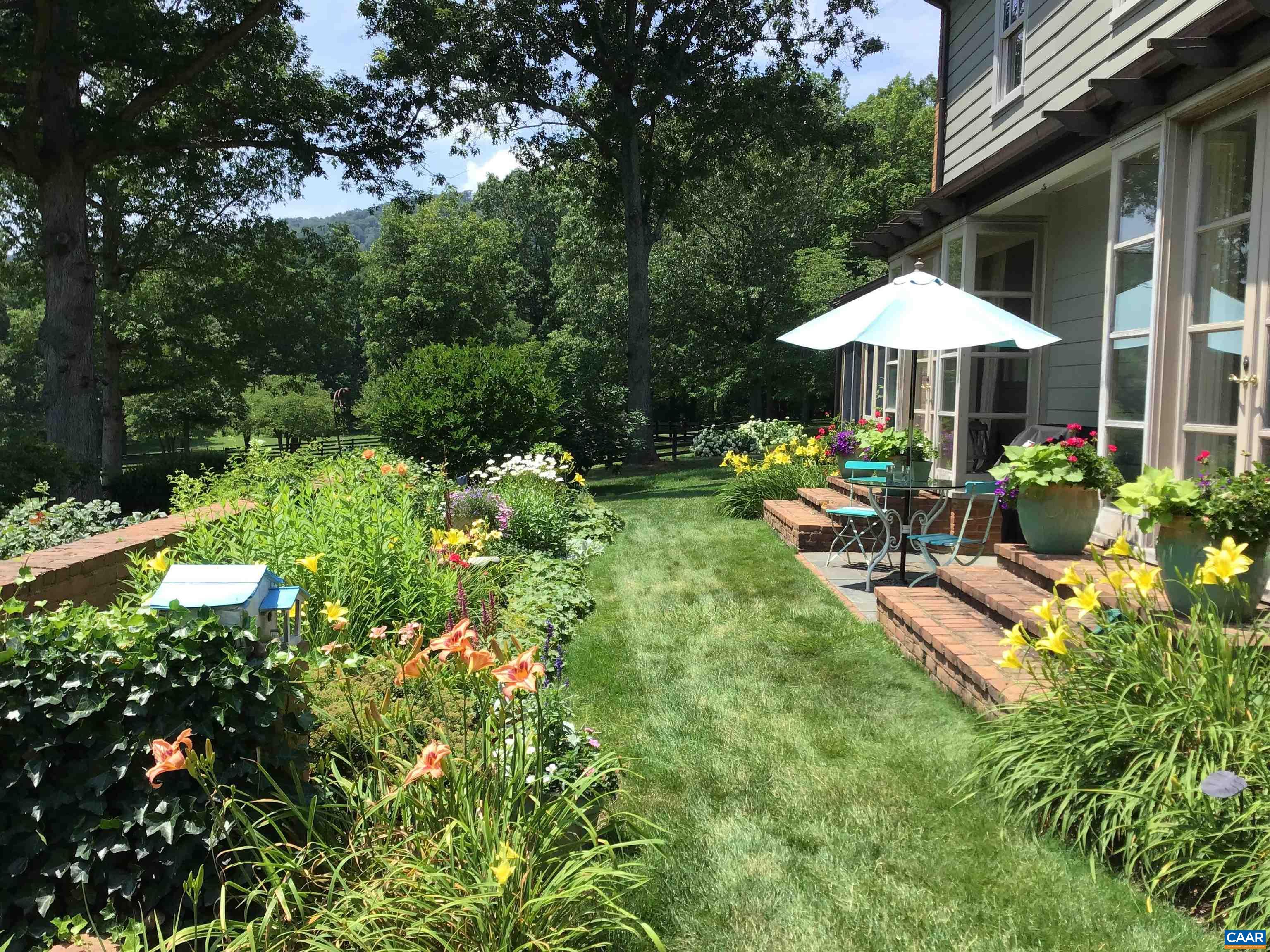 5614 HOT SPRINGS RD, HOT SPRINGS, Virginia 24445, 6 Bedrooms Bedrooms, ,4 BathroomsBathrooms,Residential,14,5614 HOT SPRINGS RD,676133 MLS # 676133