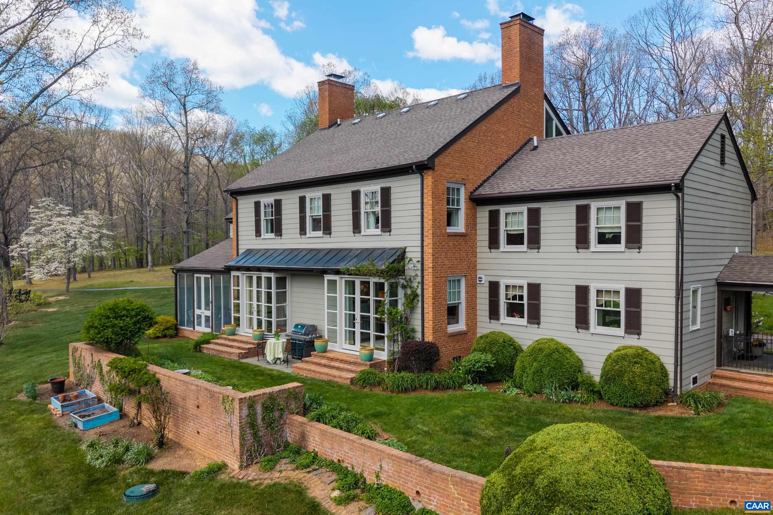 5614 HOT SPRINGS RD, HOT SPRINGS, Virginia 24445, 6 Bedrooms Bedrooms, ,4 BathroomsBathrooms,Residential,14,5614 HOT SPRINGS RD,676133 MLS # 676133